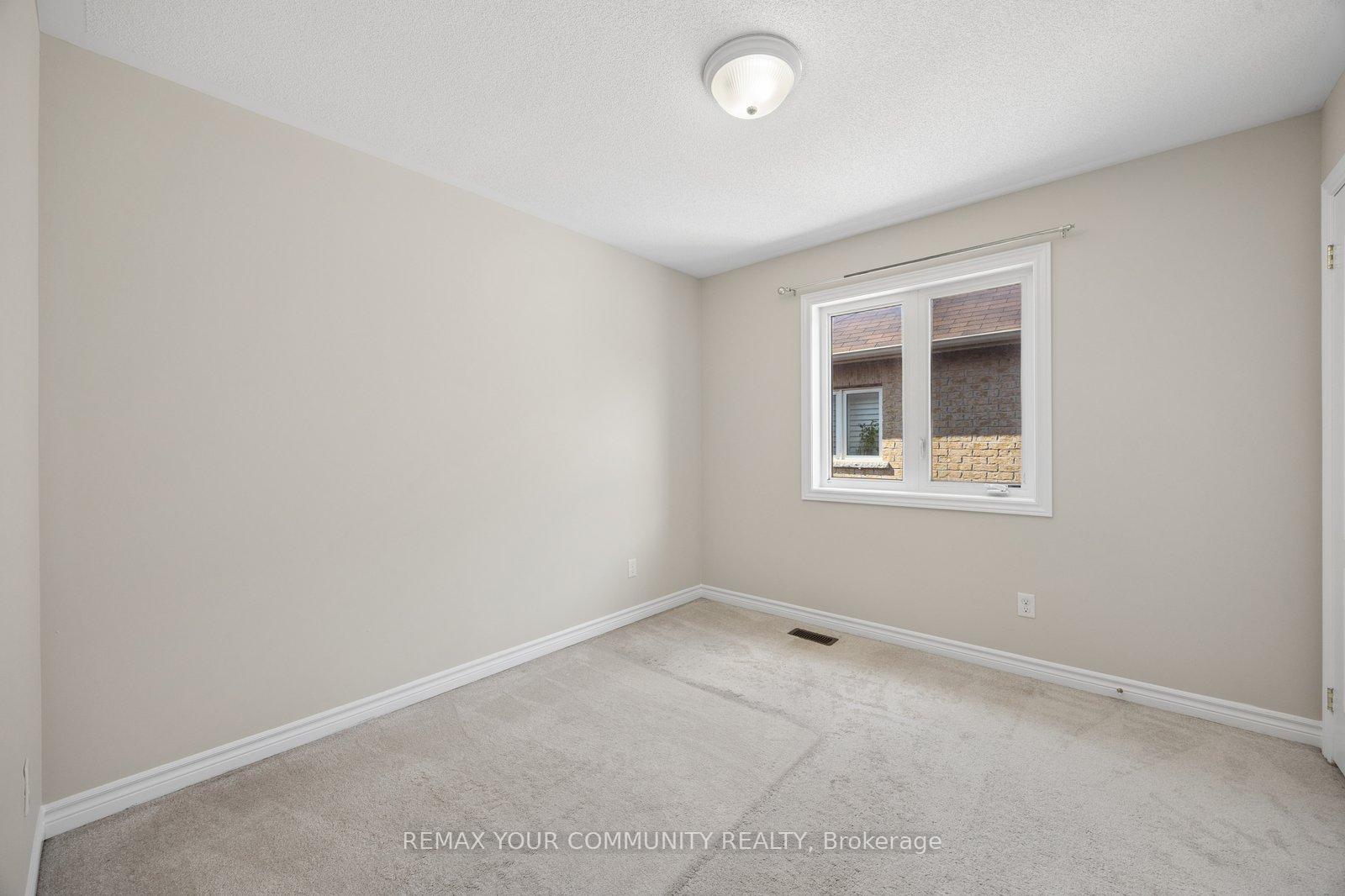 Photo 21 of 905 Greenhill Avenue, Oshawa, Taunton — HOMEH