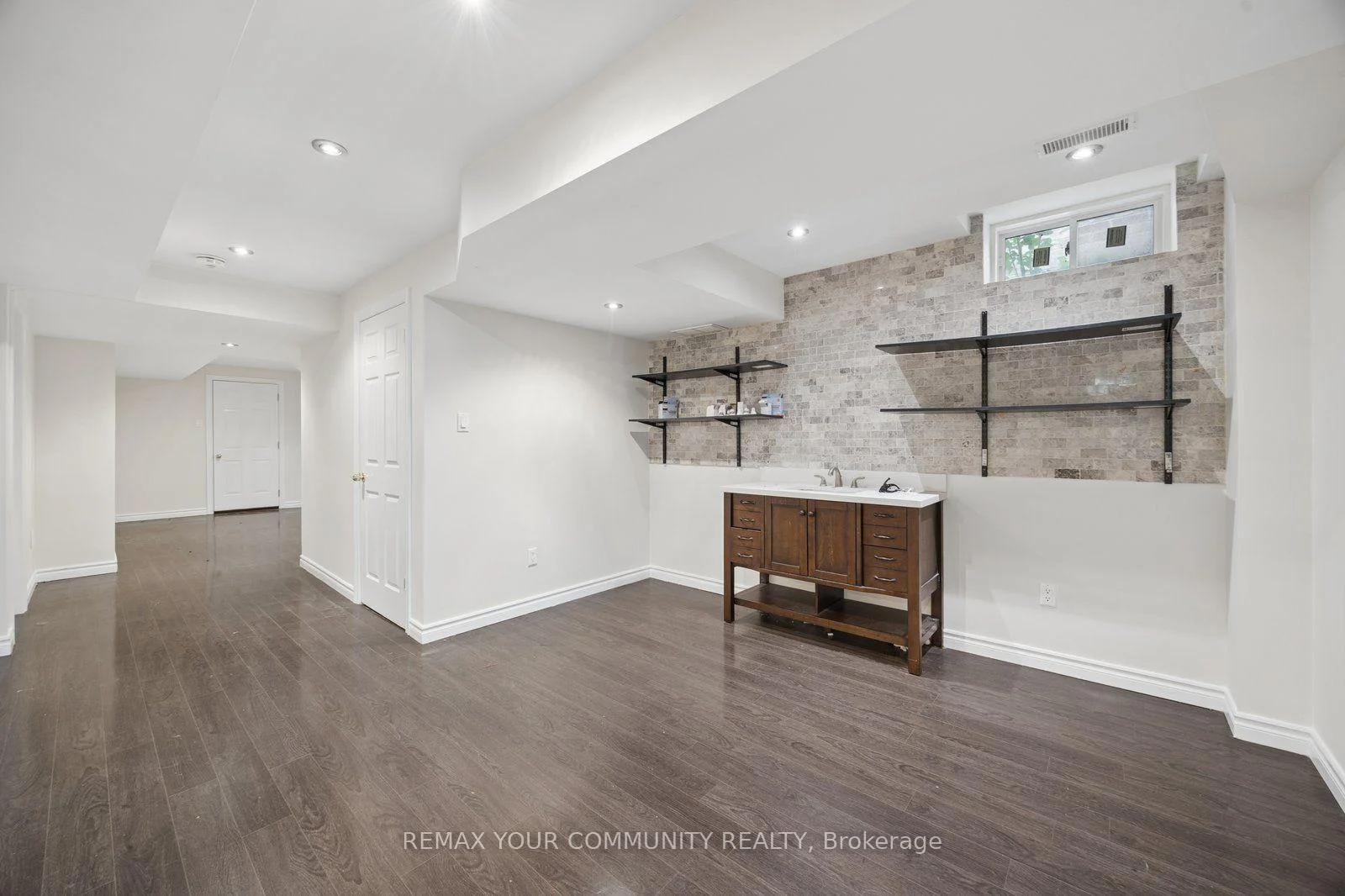 Photo 32 of 905 Greenhill Avenue, Oshawa, Taunton — HOMEH
