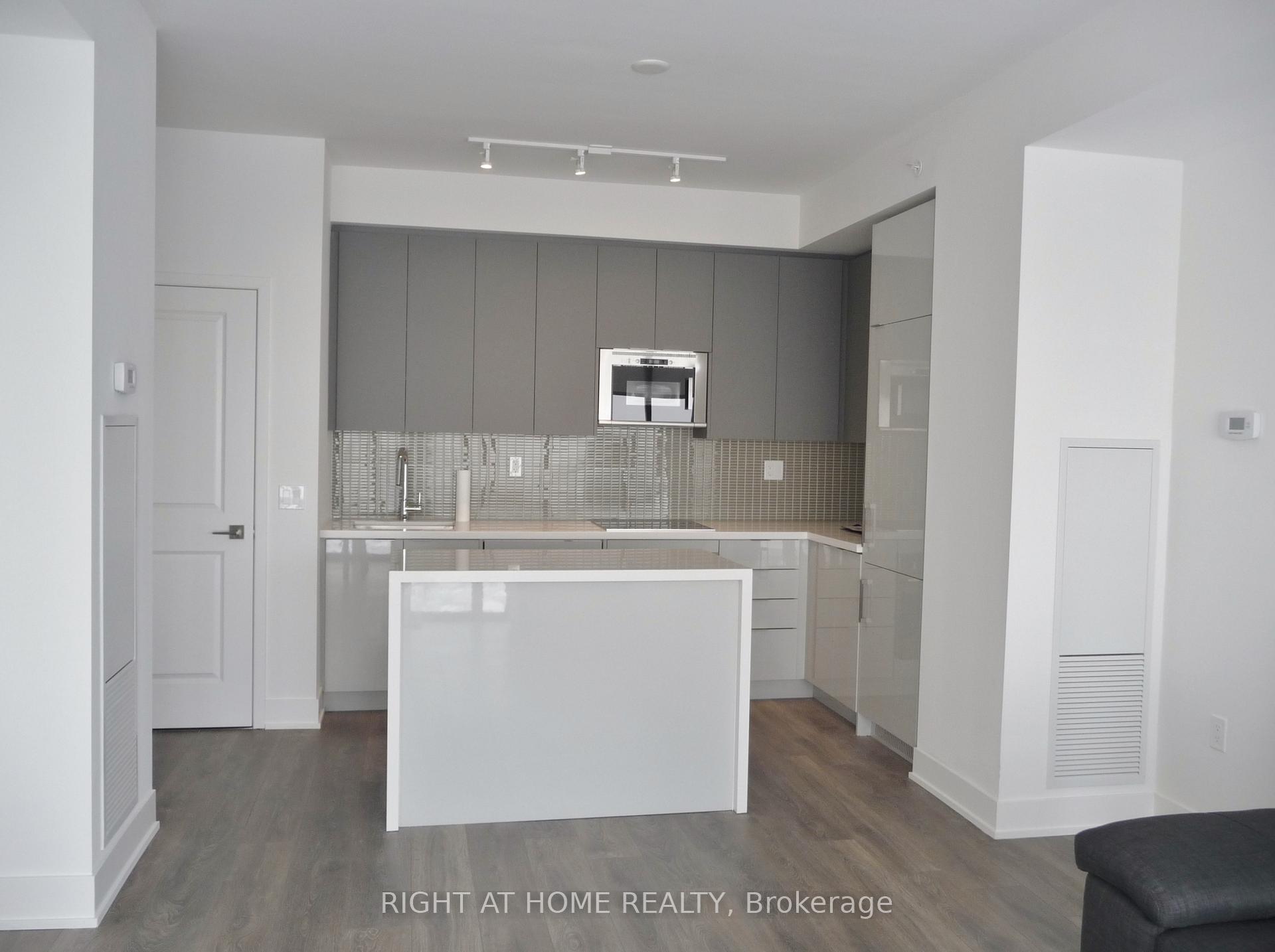 Photo 4 of Unit 2307, 2908 Highway 7 Road, Vaughan, Concord — HOMEH