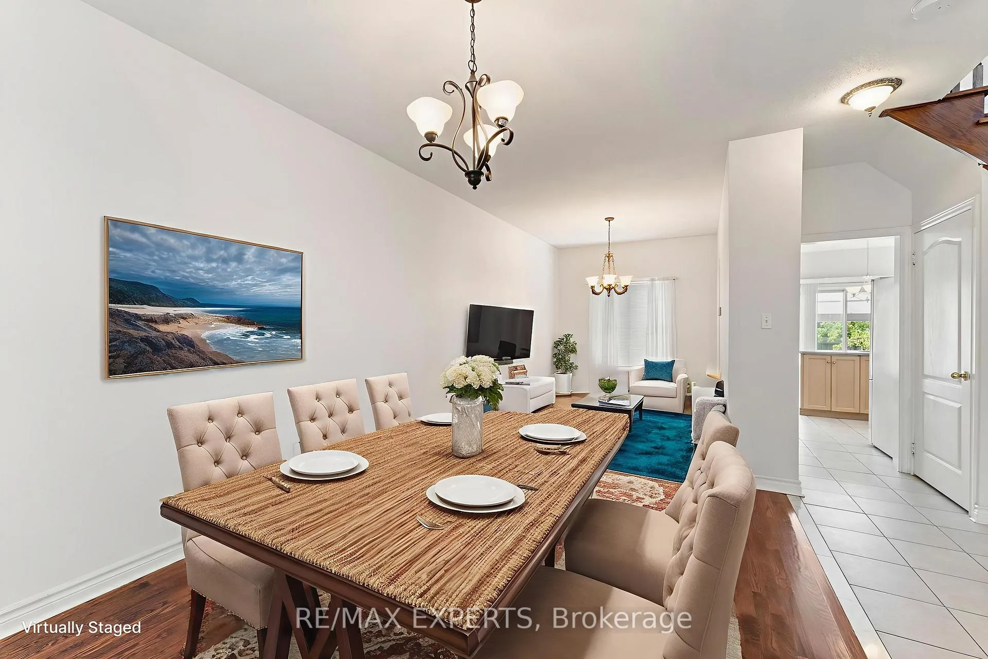 Photo 2 of 157 Cherokee Drive, Vaughan, Maple — HOMEH