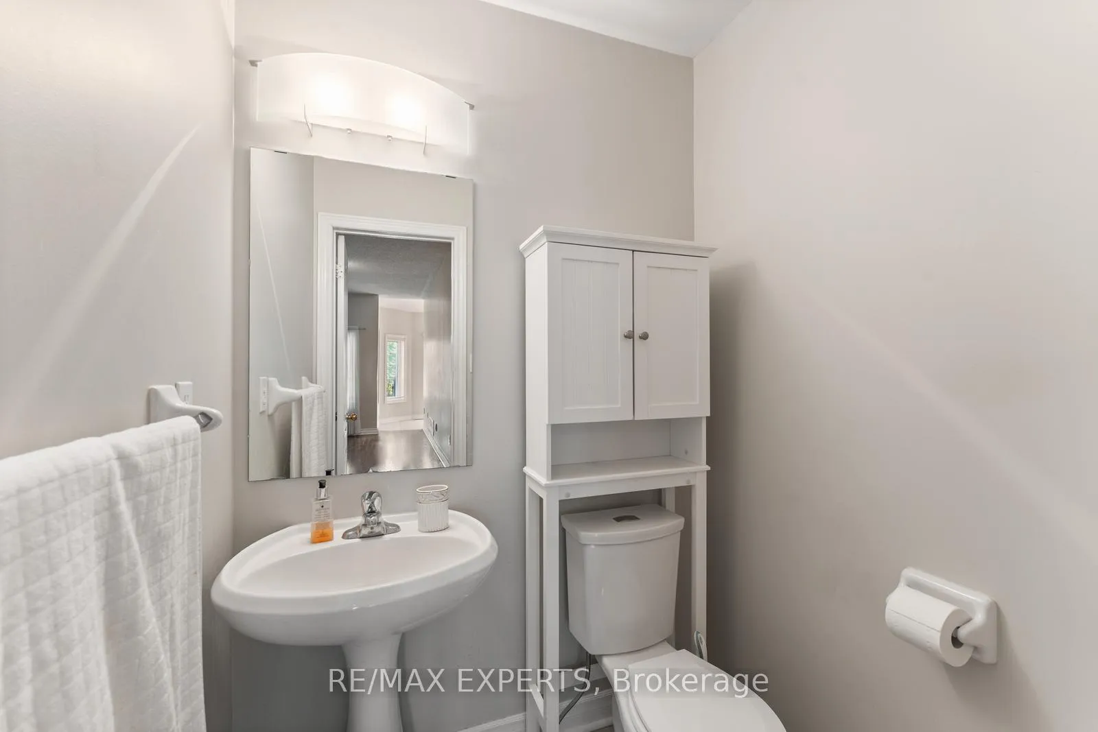 Photo 24 of 157 Cherokee Drive, Vaughan, Maple — HOMEH