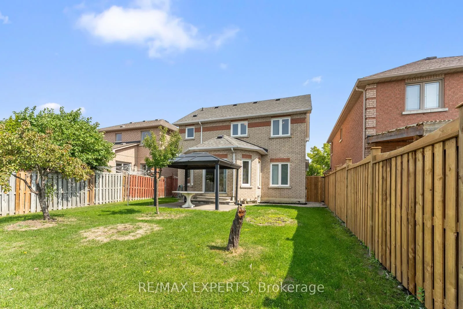 Photo 42 of 157 Cherokee Drive, Vaughan, Maple — HOMEH