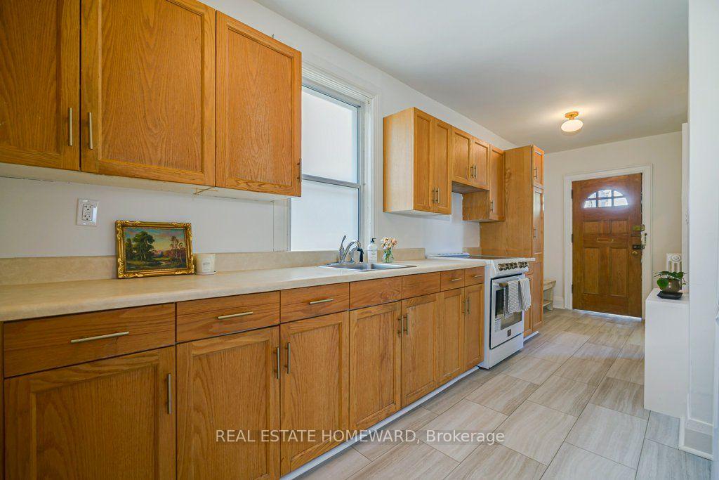 Photo 15 of 94 Wiley Avenue, Toronto, Danforth Village-East York — HOMEH