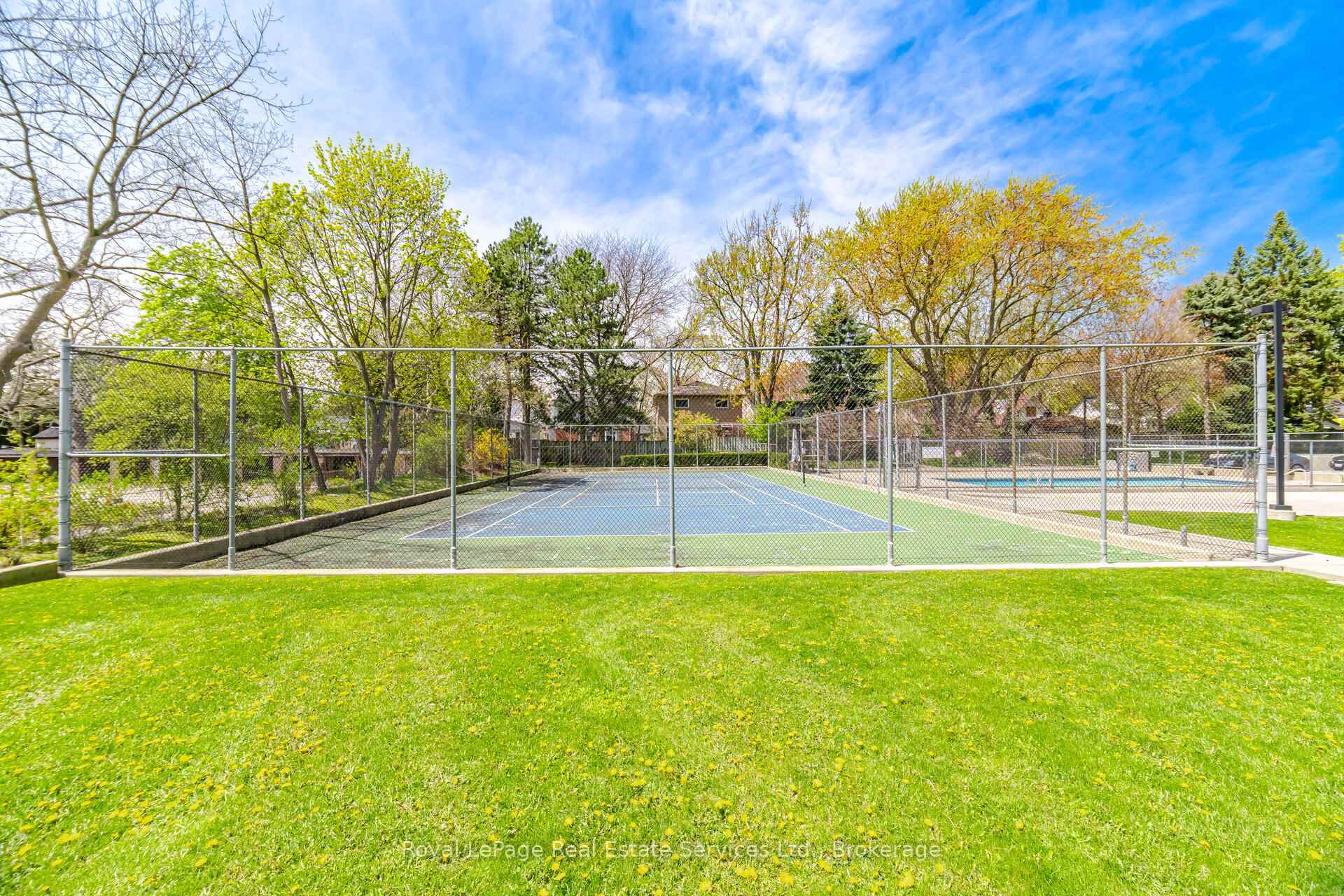 Photo 36 of Unit 1001, 1201 North Shore Boulevard E, Burlington, Brant — HOMEH
