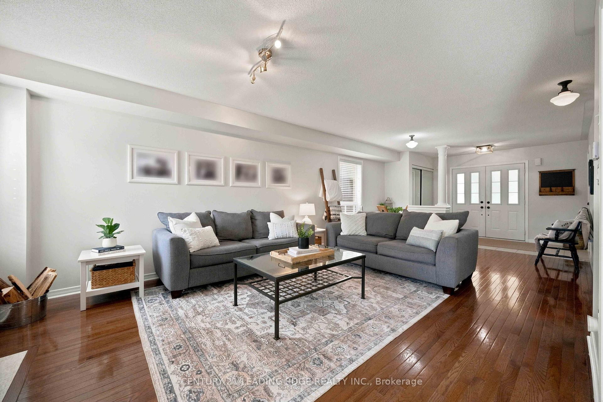Photo 6 of 16 Bolster Lane, Uxbridge — HOMEH