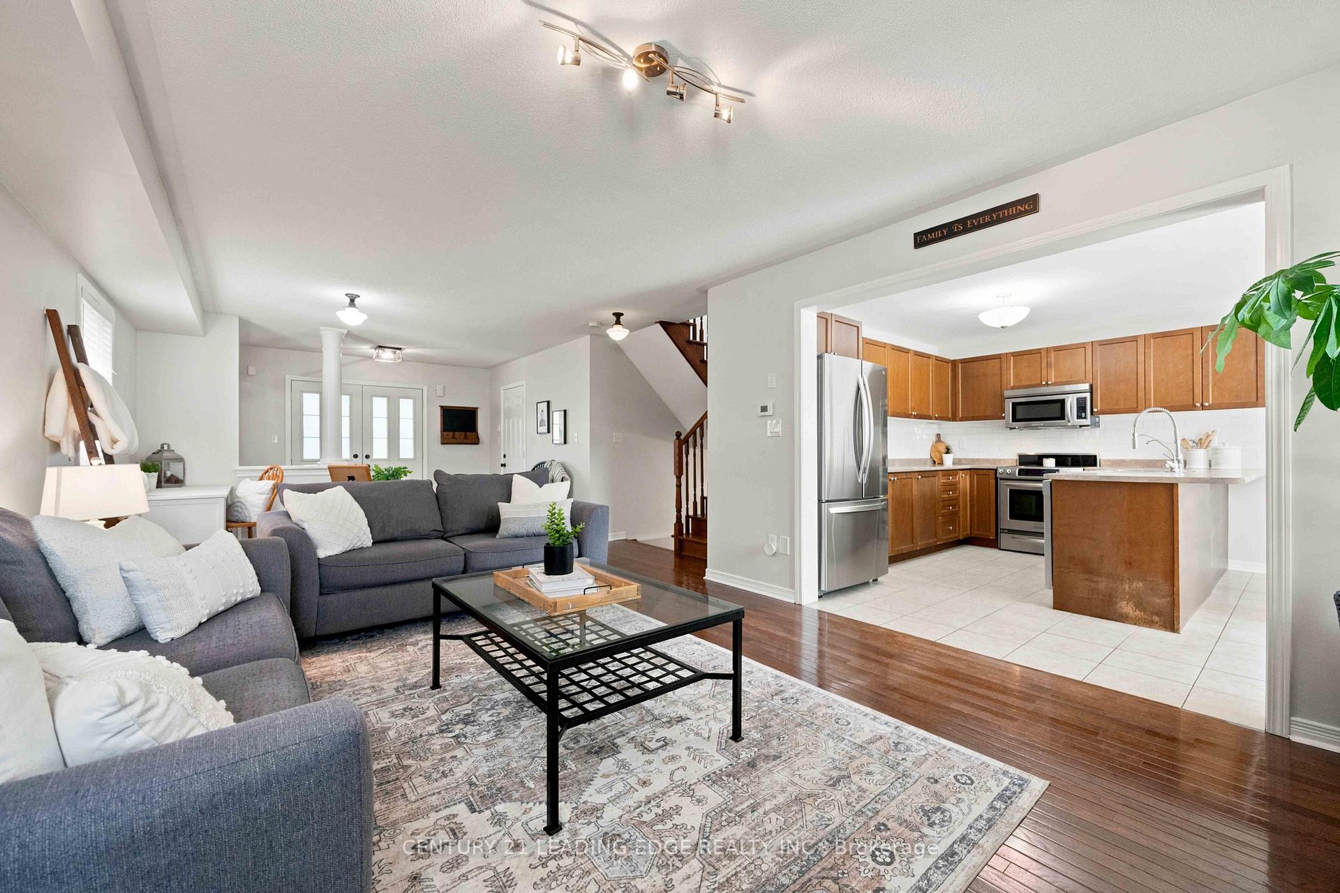 Photo 7 of 16 Bolster Lane, Uxbridge — HOMEH