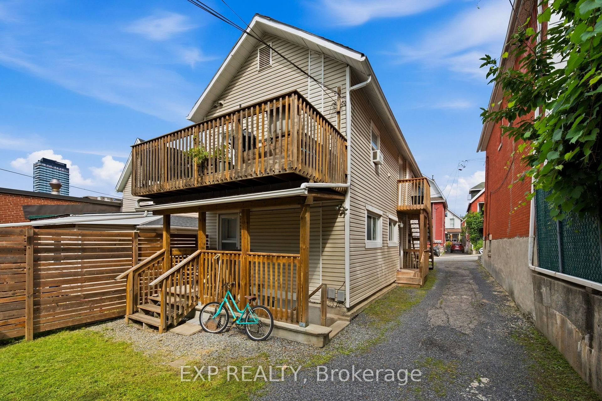 Photo 4 of 84 Anderson Street, Ottawa, West Centre Town — HOMEH