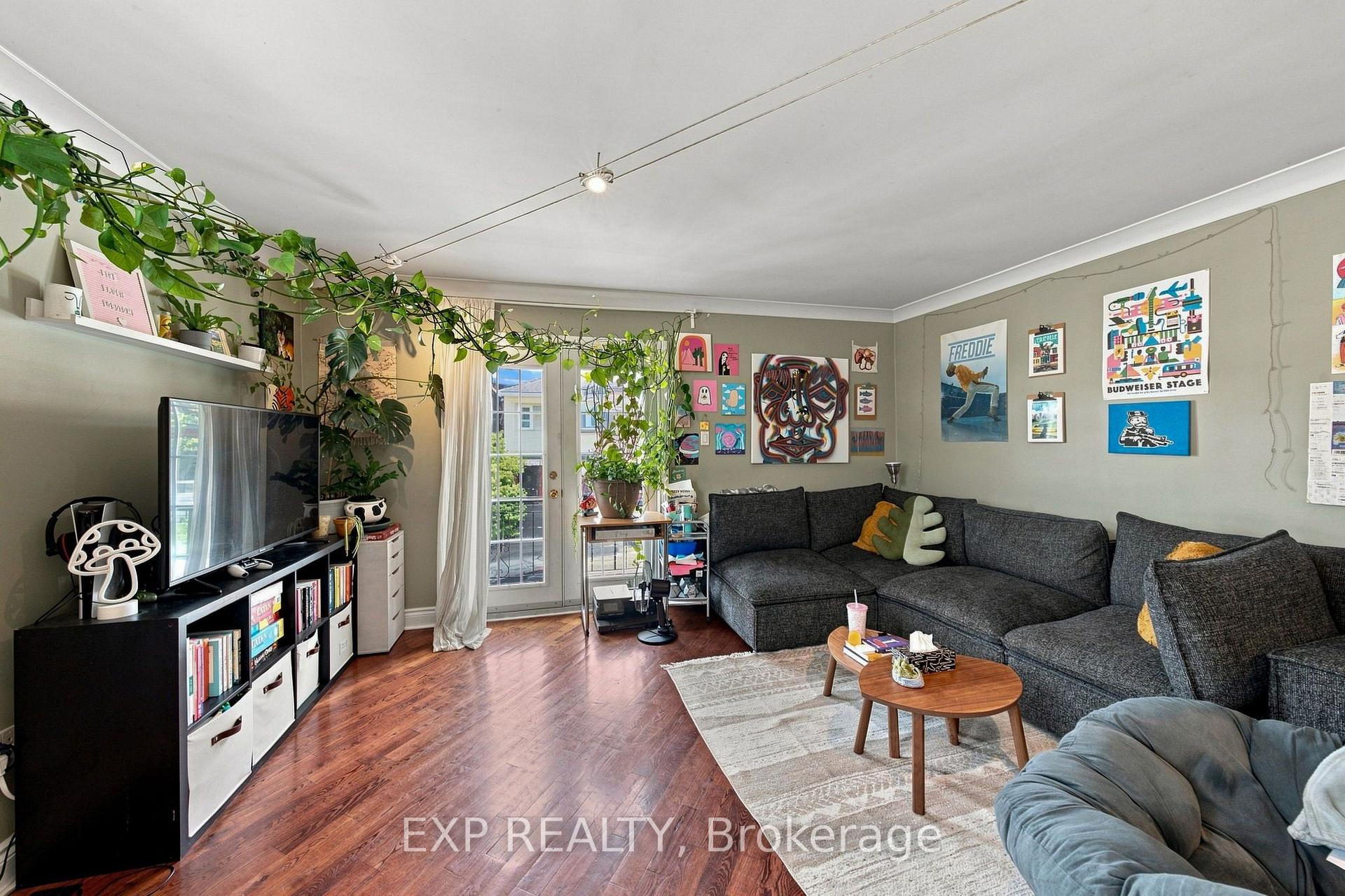 Photo 10 of 84 Anderson Street, Ottawa, West Centre Town — HOMEH