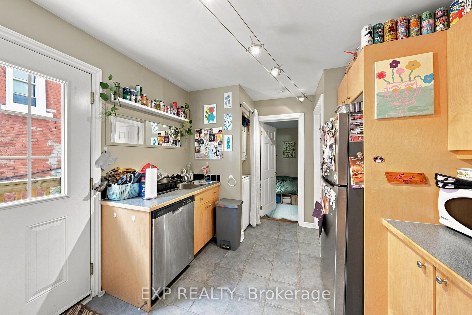 Photo 13 of 84 Anderson Street, Ottawa, West Centre Town — HOMEH