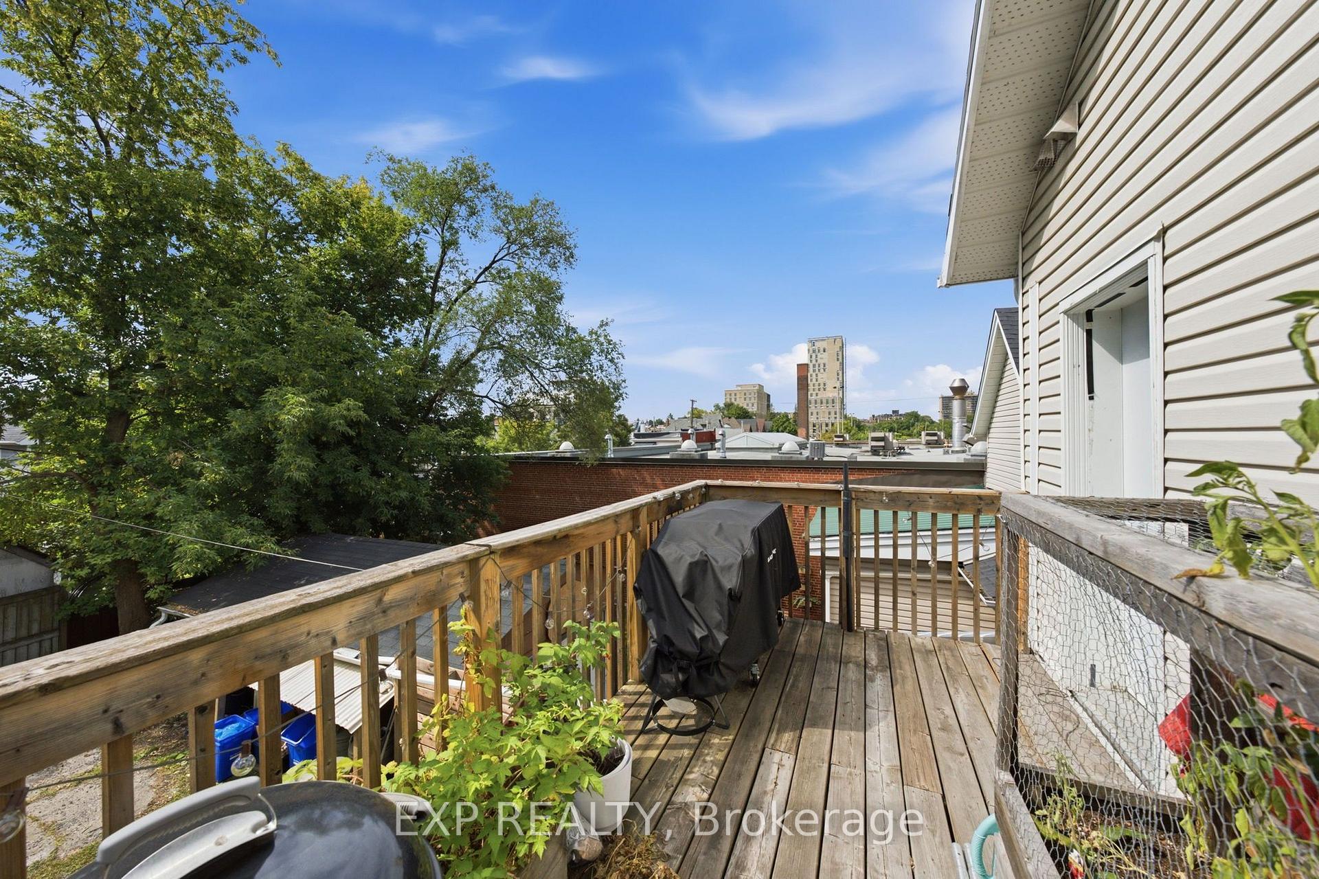Photo 17 of 84 Anderson Street, Ottawa, West Centre Town — HOMEH