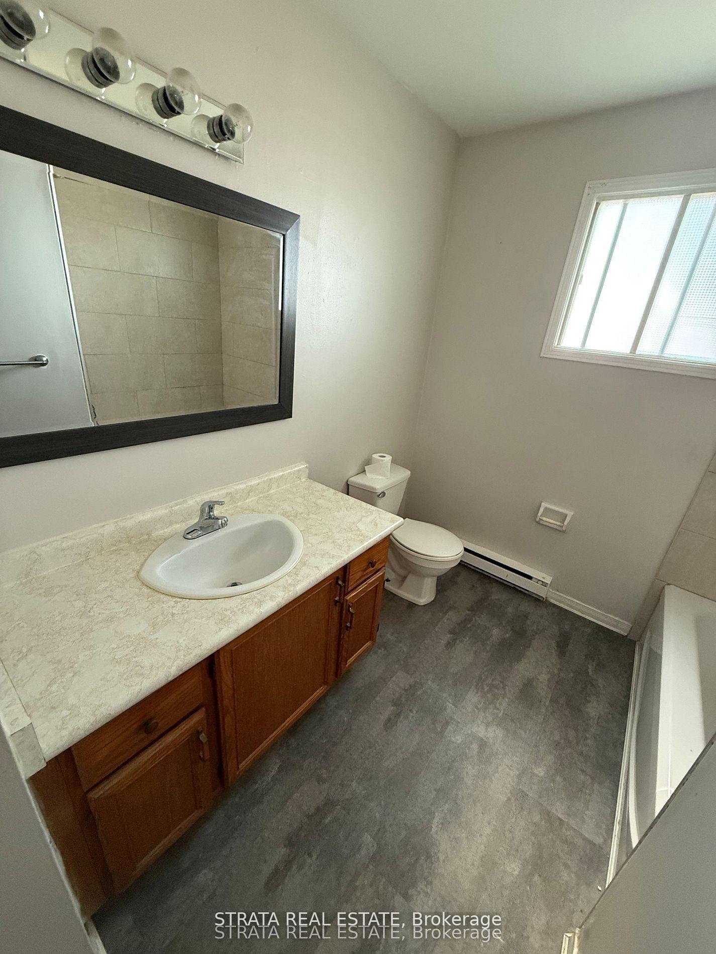 Photo 7 of Unit 1, 338 Malaga Road, Oshawa, Lakeview — HOMEH