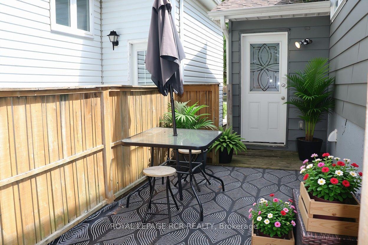 Photo 2 of Unit Basement, 338 Whitehead Crescent, Caledon, Bolton North — HOMEH