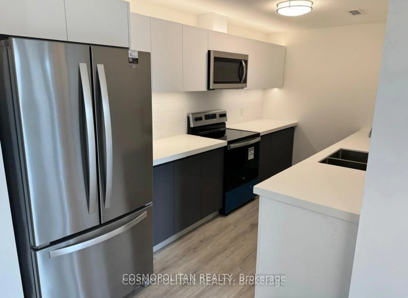Photo 4 of 3370 Stella Crescent, Windsor, Forest Glade — HOMEH