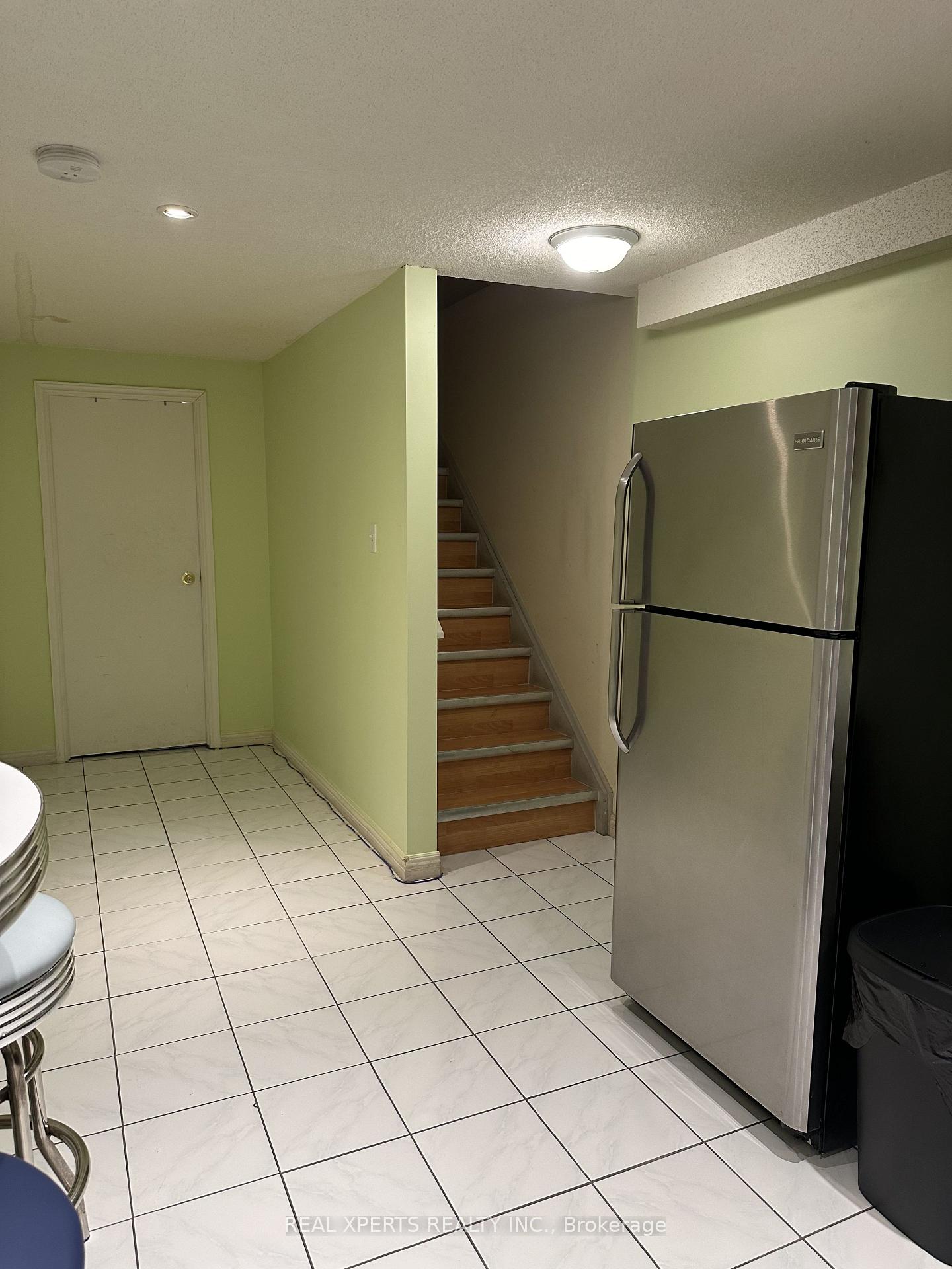 Photo 8 of 384 Cook Road, North York, York University Heights — HOMEH