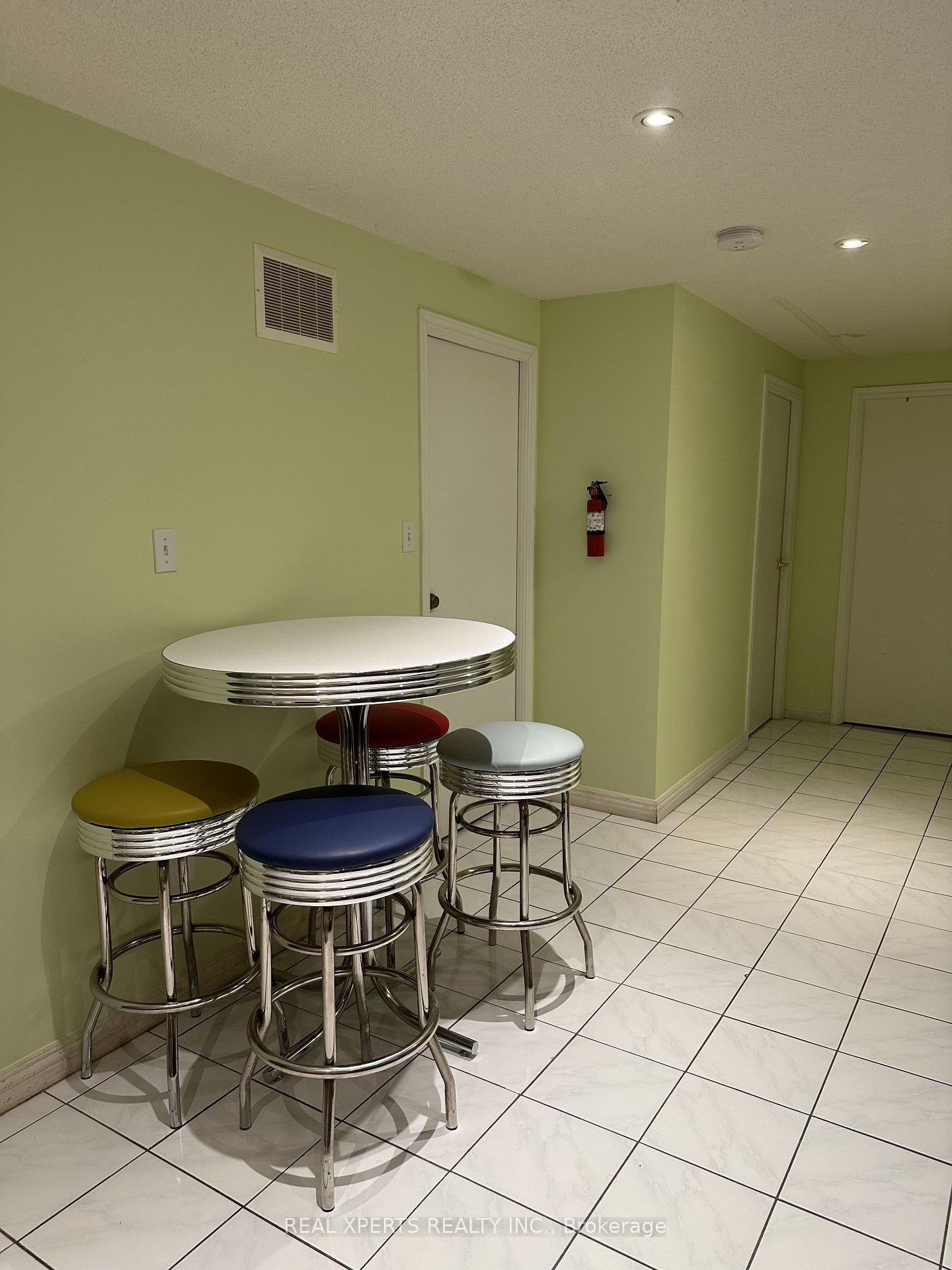 Photo 9 of 384 Cook Road, North York, York University Heights — HOMEH