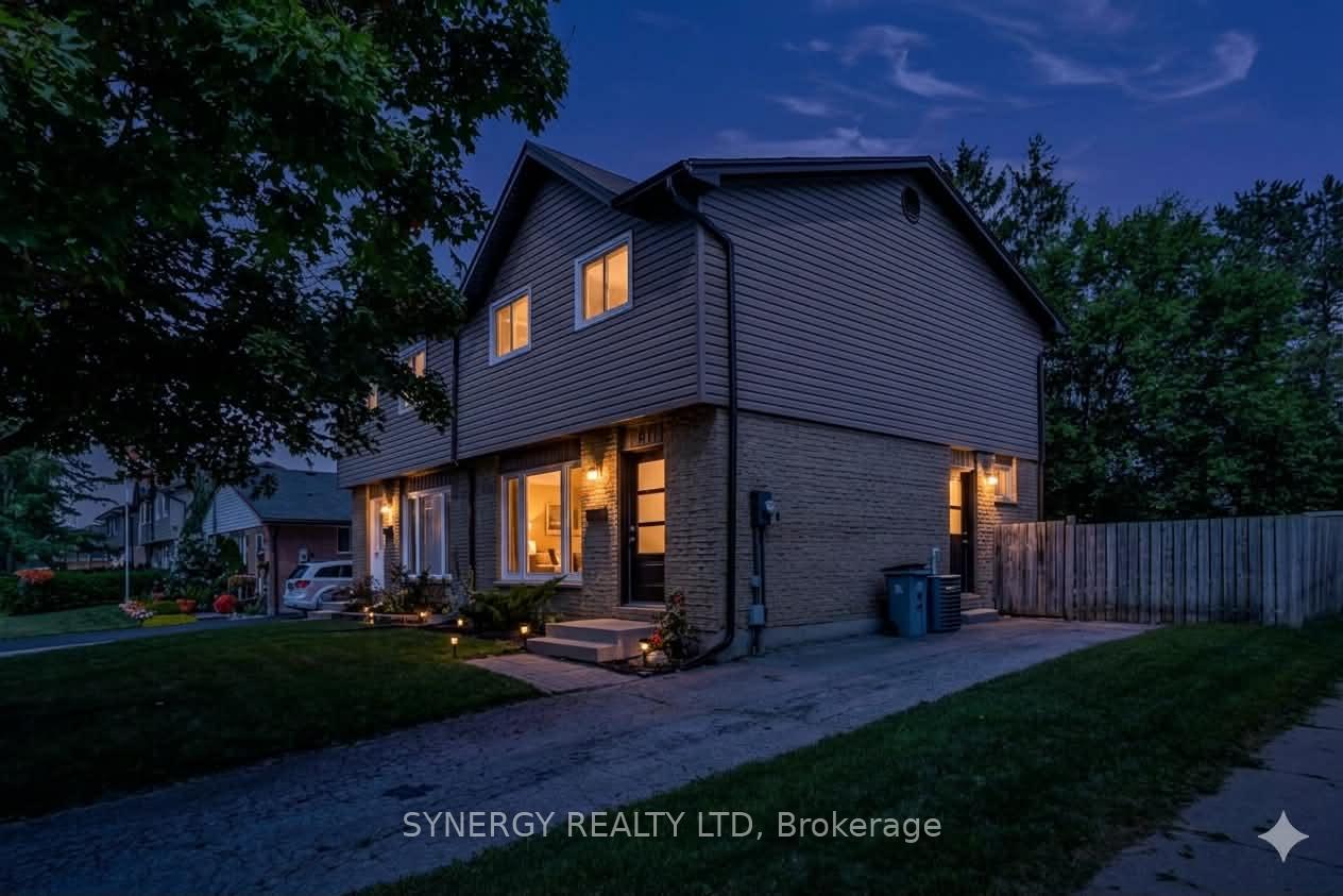 Photo 2 of 81 Brennan Drive, Strathroy-Caradoc, NW — HOMEH
