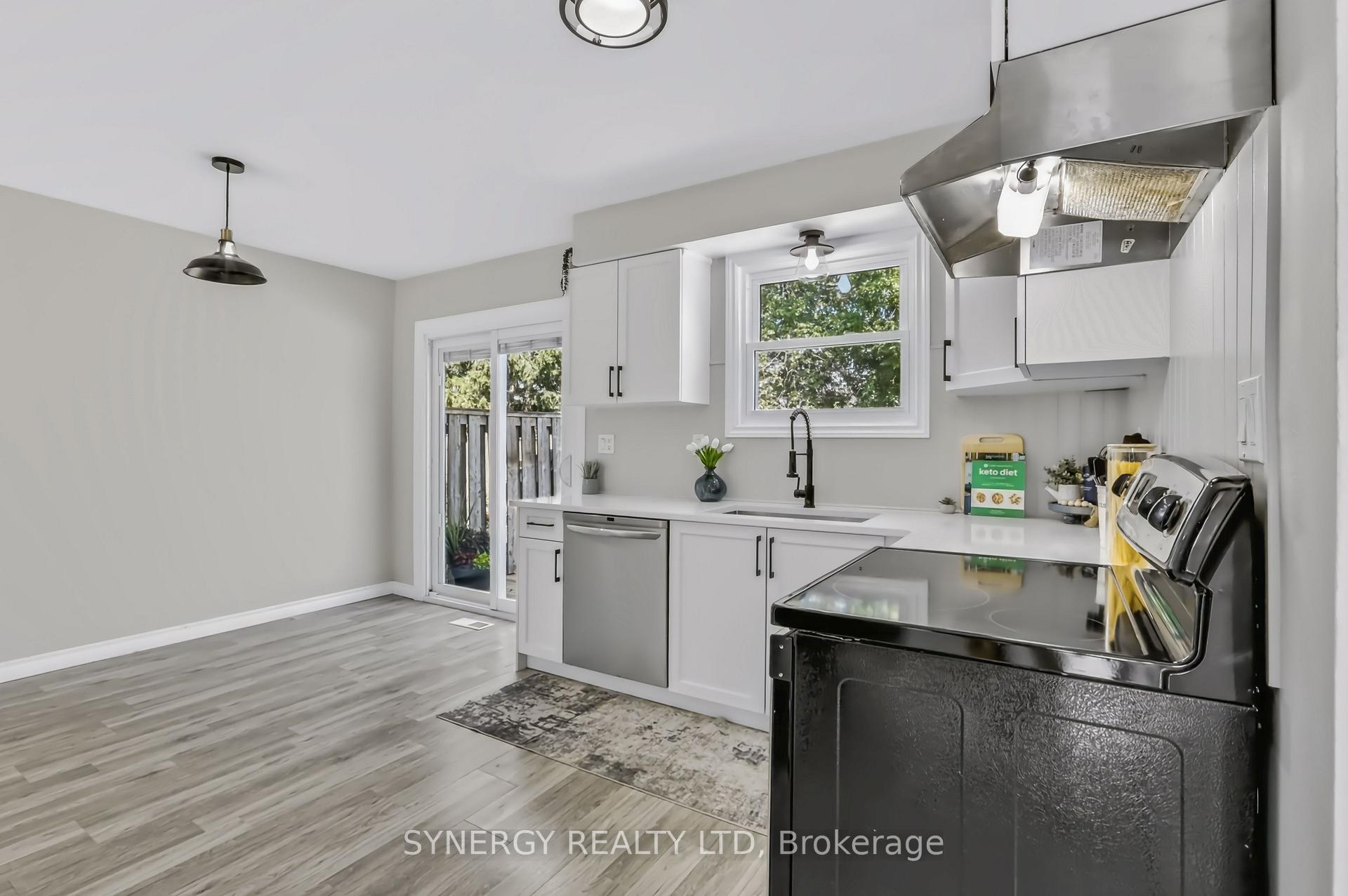 Photo 8 of 81 Brennan Drive, Strathroy-Caradoc, NW — HOMEH