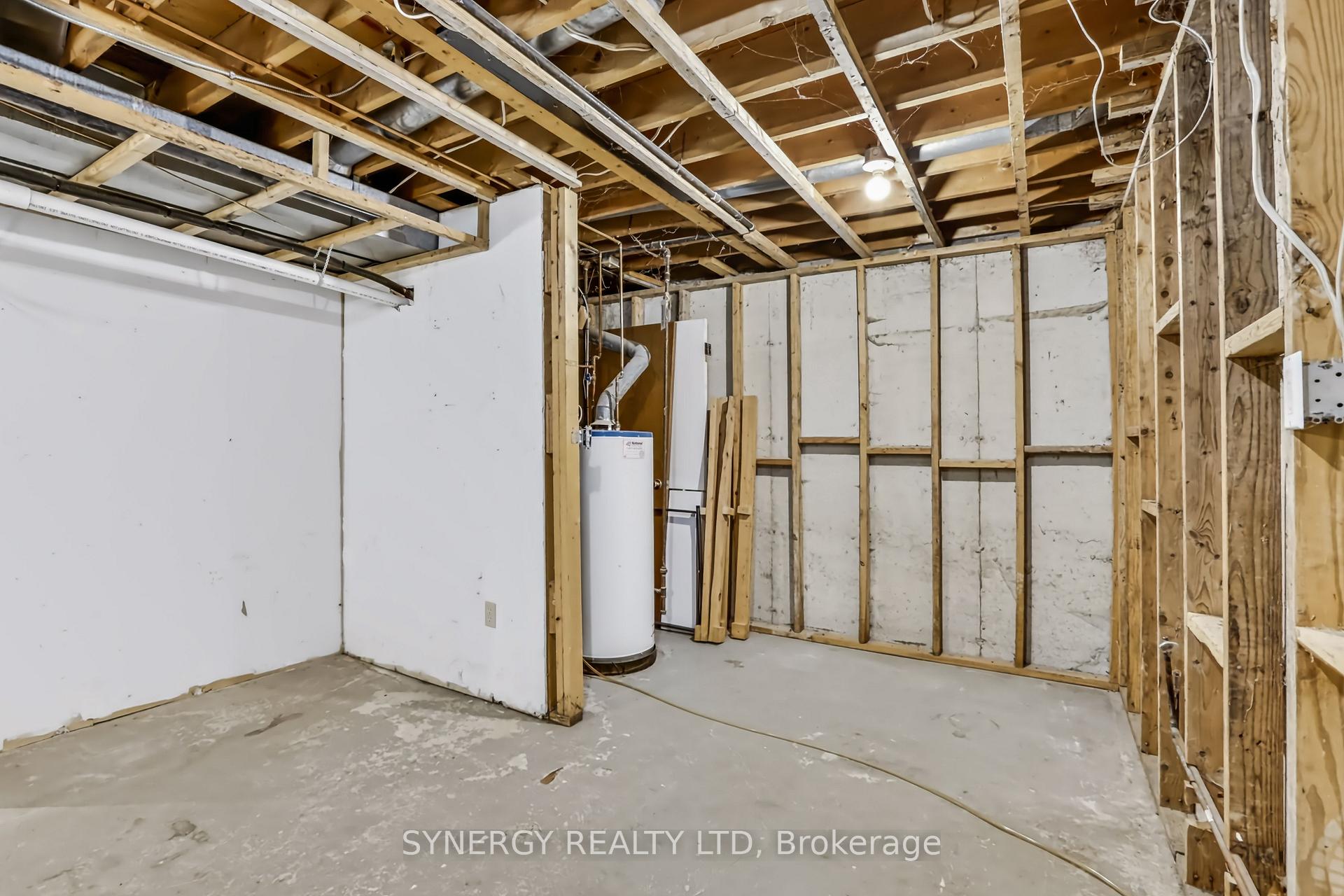 Photo 40 of 81 Brennan Drive, Strathroy-Caradoc, NW — HOMEH