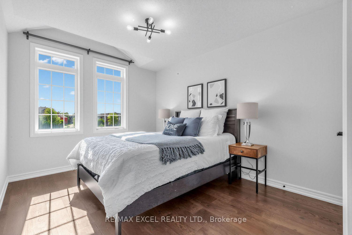 Photo 27 of 43 Pearl Lake Road, Markham, Cornell — HOMEH