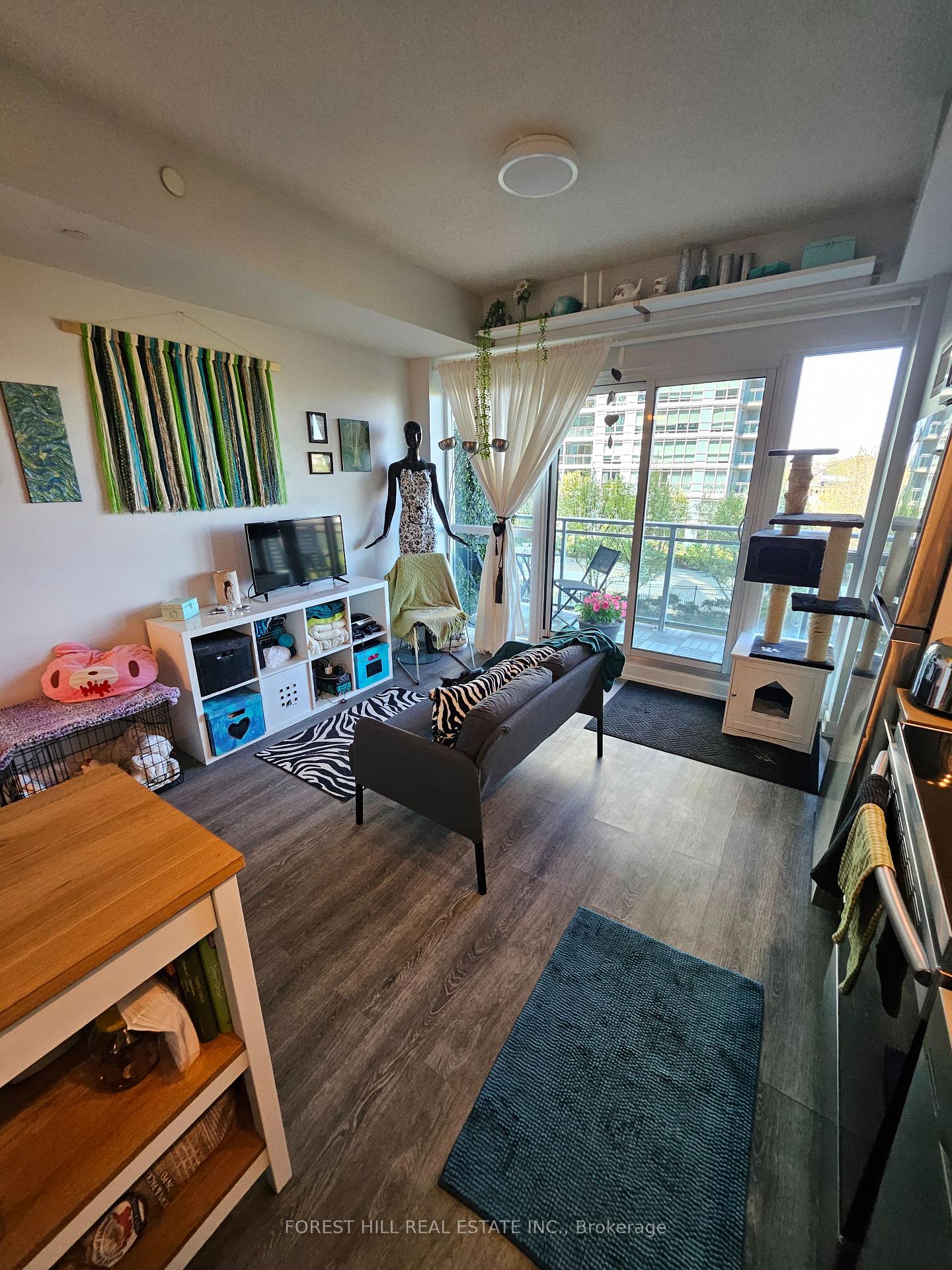 Photo 6 of Unit 623, 165 Legion Road N, Etobicoke, Mimico — HOMEH