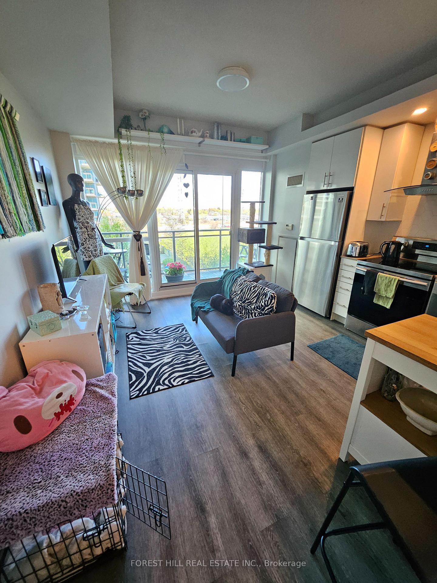 Photo 8 of Unit 623, 165 Legion Road N, Etobicoke, Mimico — HOMEH