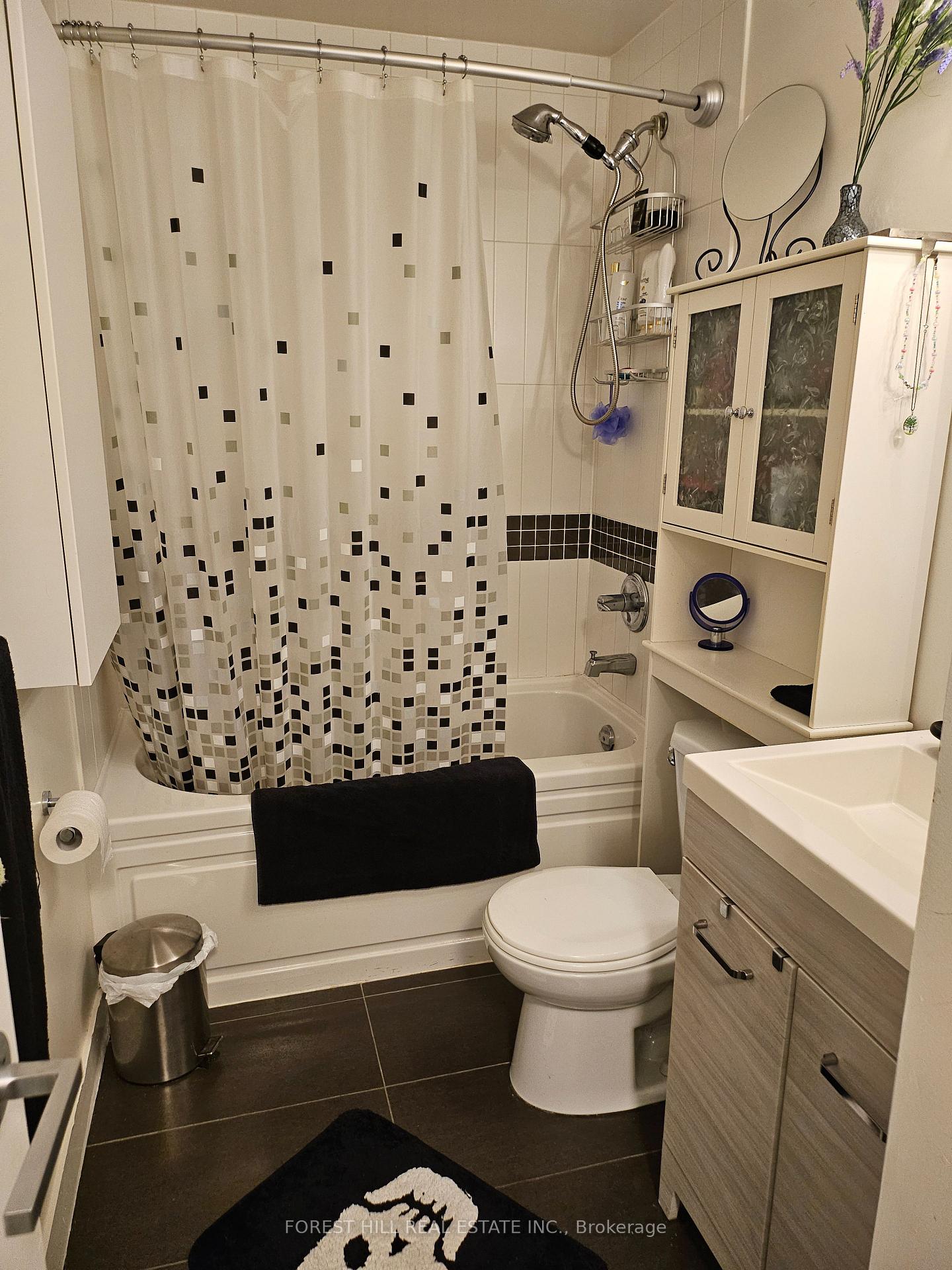 Photo 16 of Unit 623, 165 Legion Road N, Etobicoke, Mimico — HOMEH