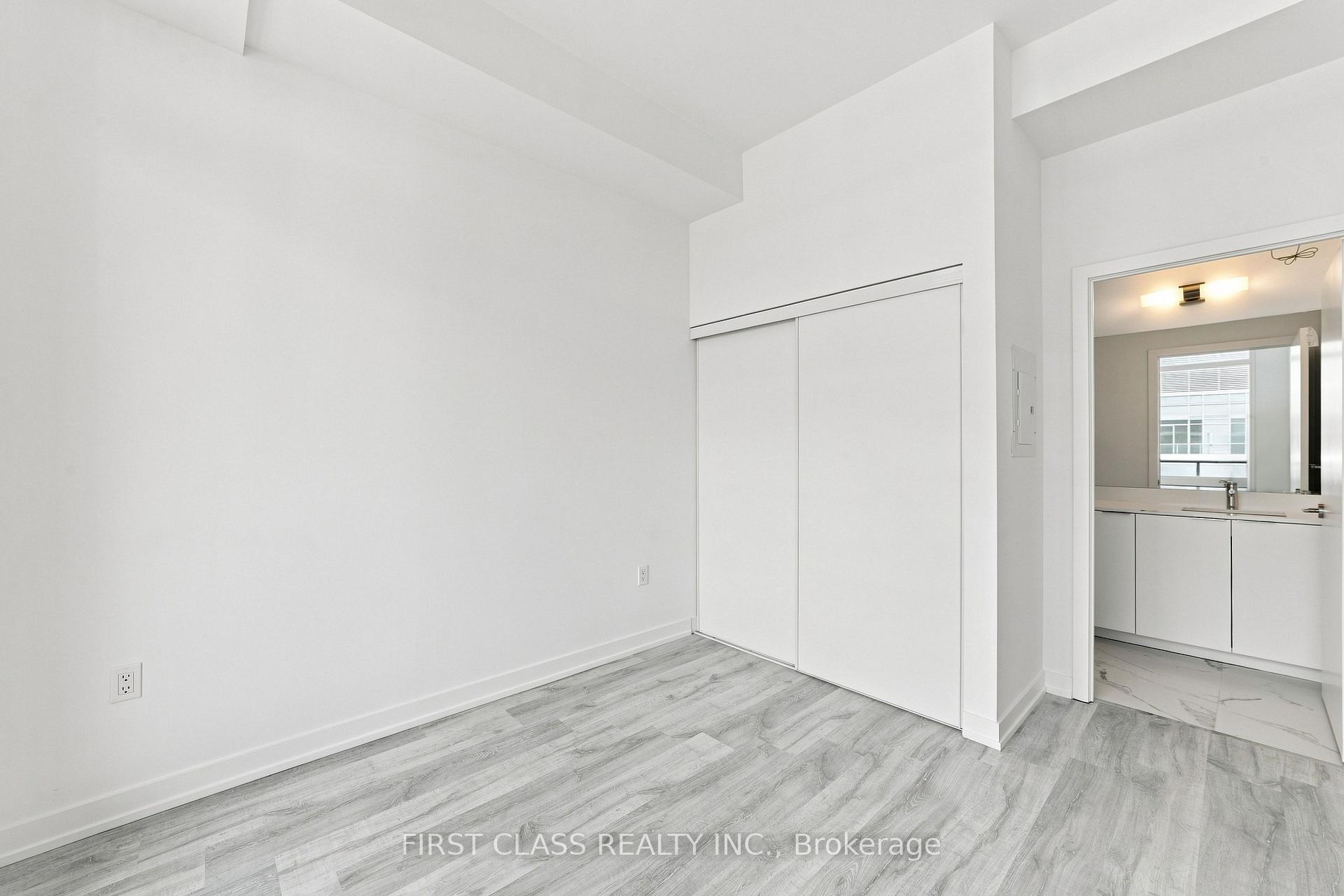Photo 13 of Unit S3401, 8 Olympic Garden Drive, North York, Newtonbrook East — HOMEH