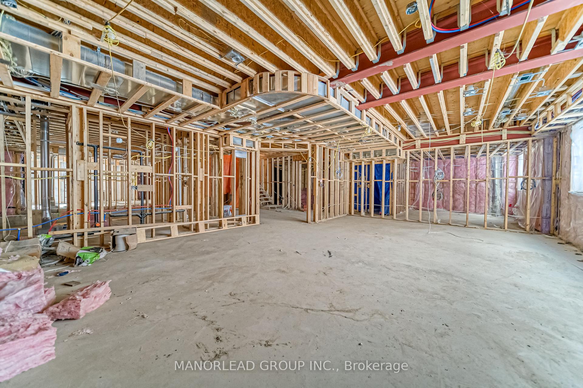 Photo 6 of 19 Royal Oak Drive, North York, Bridle Path-Sunnybrook-York Mills — HOMEH