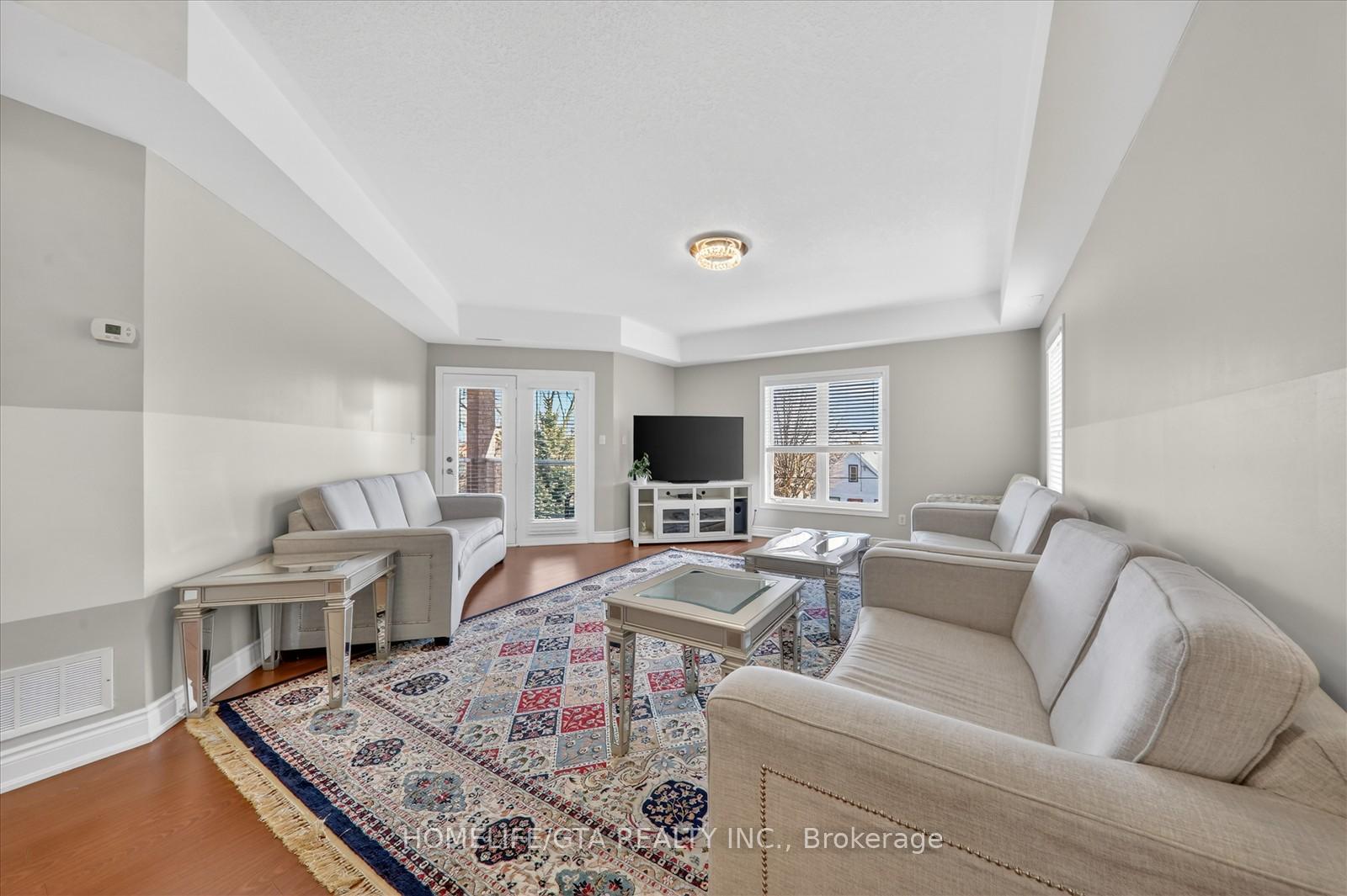 Photo 10 of 368 Pine Avenue, Oshawa, Vanier — HOMEH