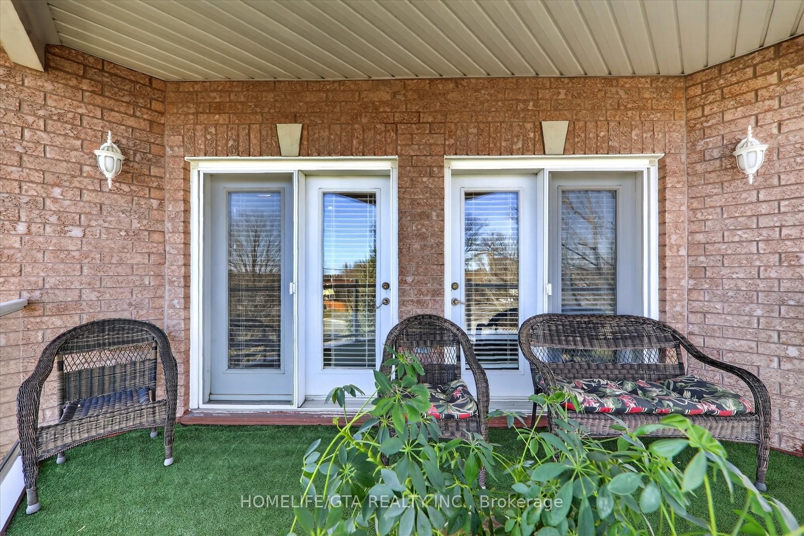 Photo 14 of 368 Pine Avenue, Oshawa, Vanier — HOMEH