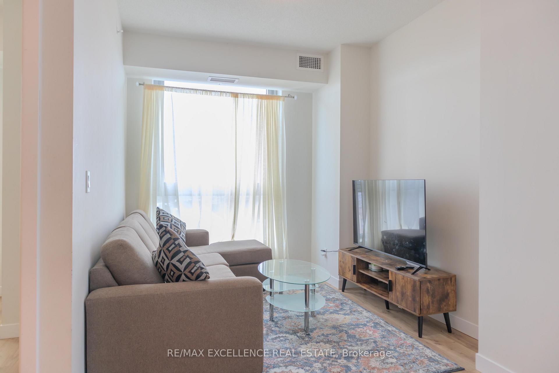 Photo 6 of Unit 2702, 60 Frederick Street W, Kitchener, Civic Centre — HOMEH