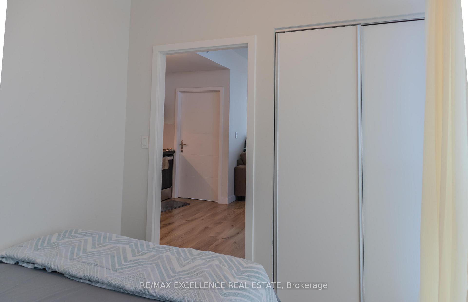 Photo 14 of Unit 2702, 60 Frederick Street W, Kitchener, Civic Centre — HOMEH