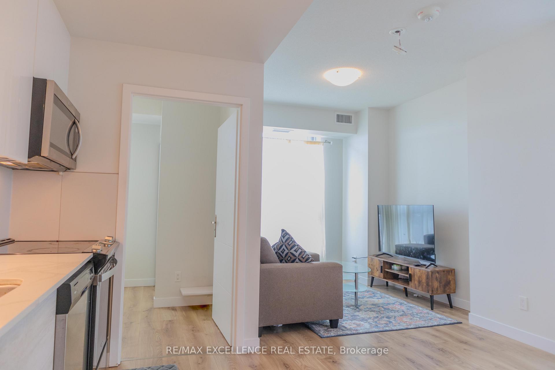 Photo 21 of Unit 2702, 60 Frederick Street W, Kitchener, Civic Centre — HOMEH