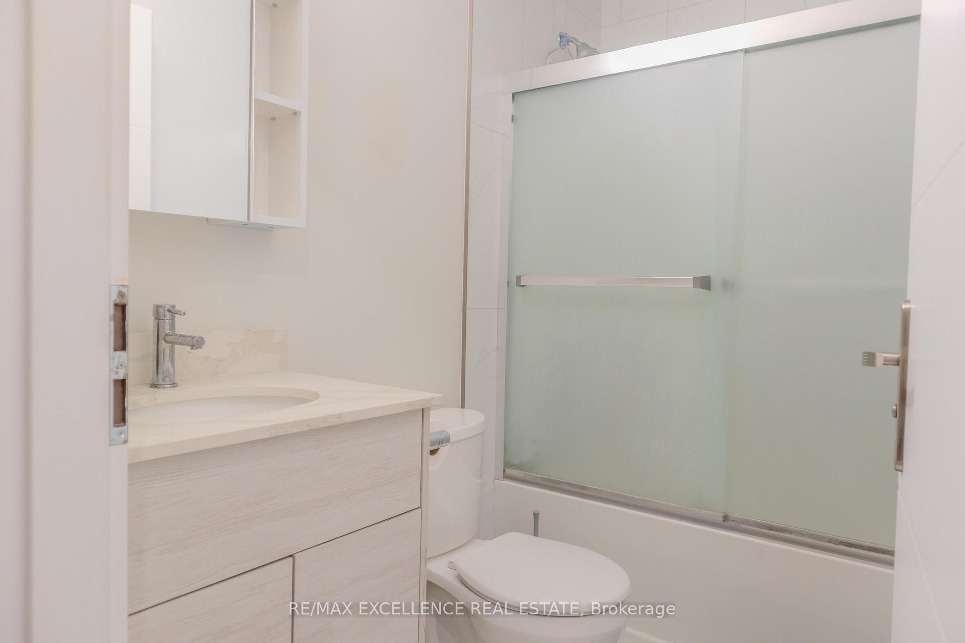 Photo 23 of Unit 2702, 60 Frederick Street W, Kitchener, Civic Centre — HOMEH