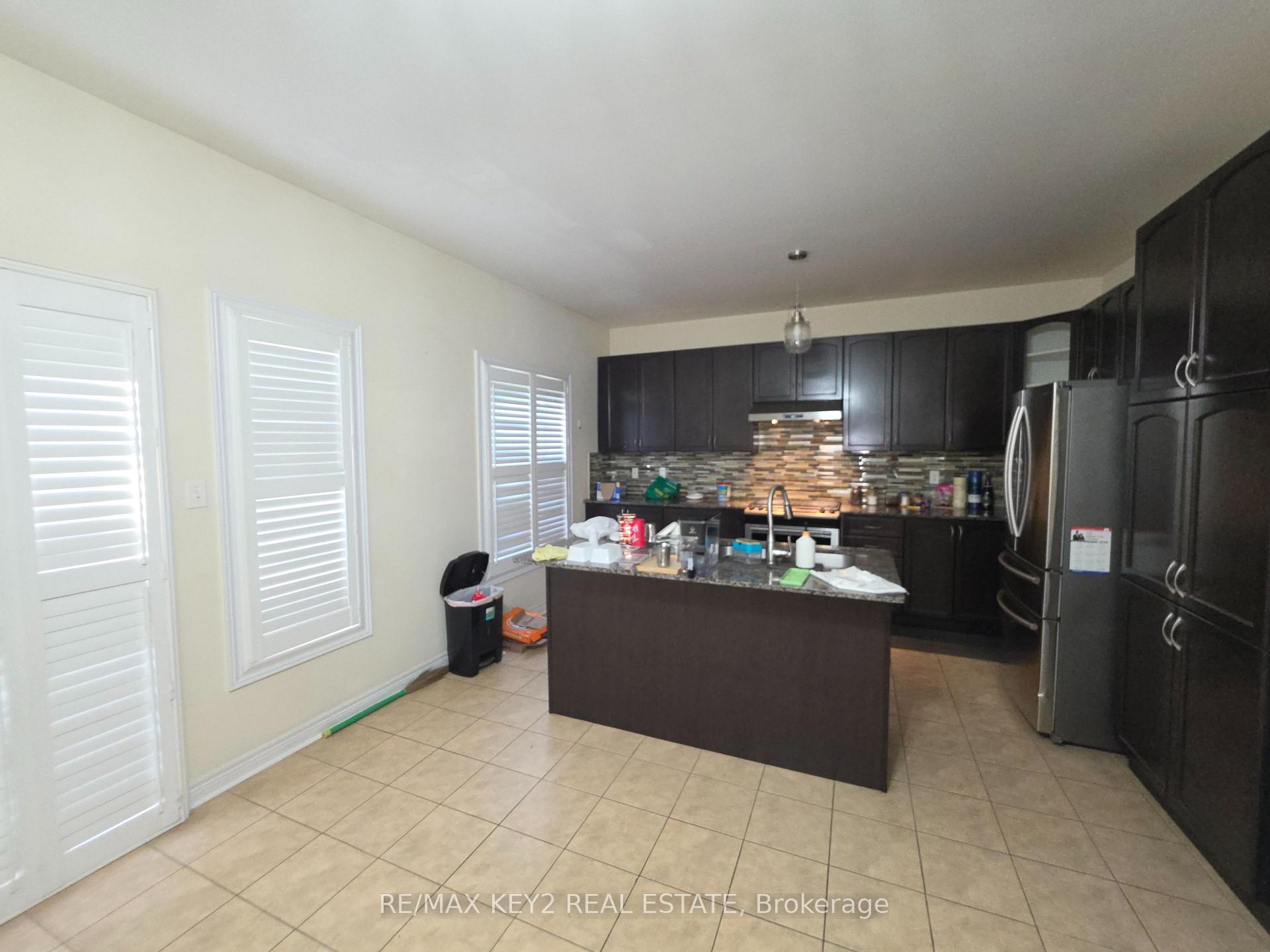 Photo 2 of Unit Upper, 1601 Dusty Drive, Pickering, Duffin Heights — HOMEH