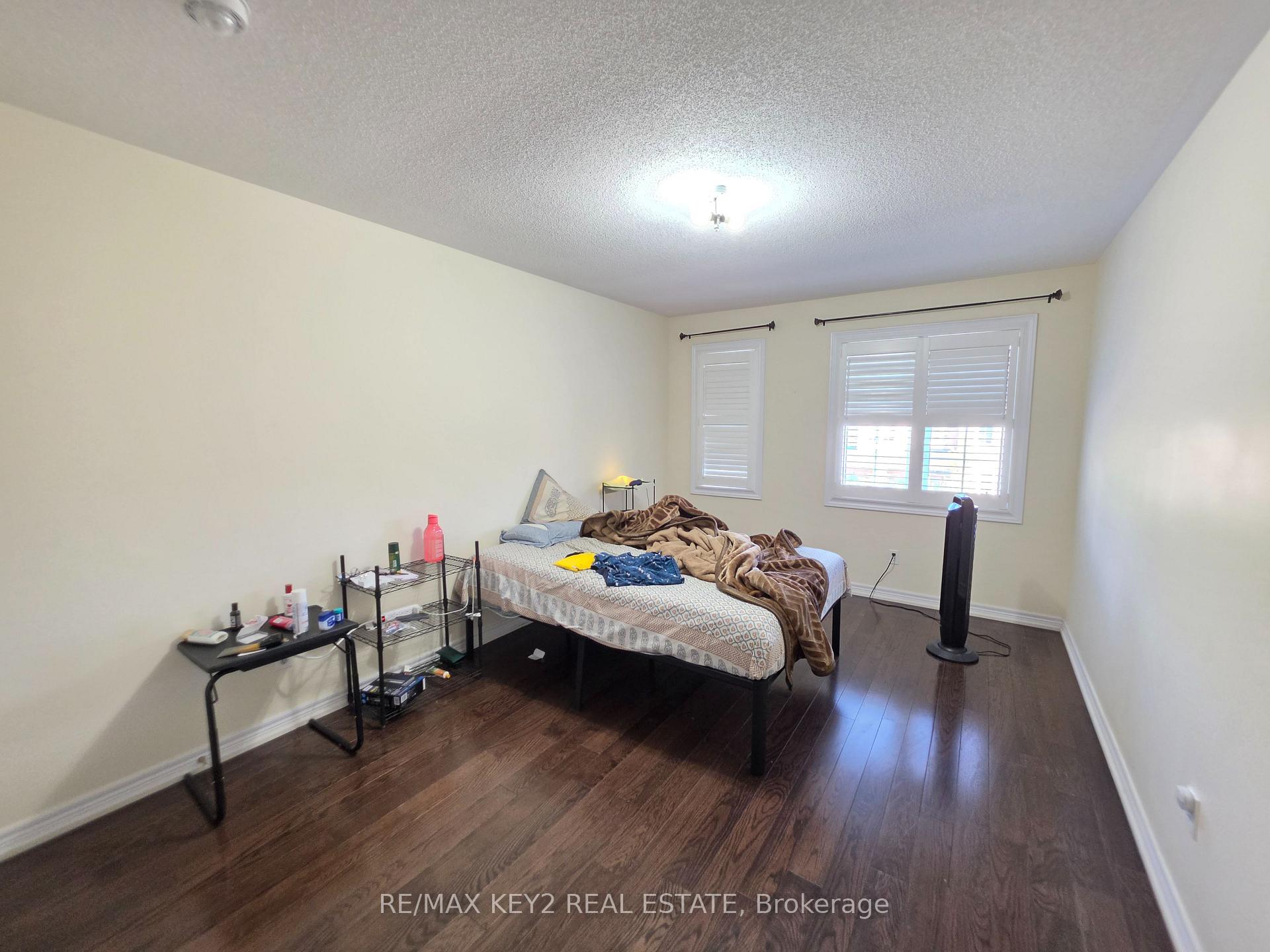 Photo 6 of Unit Upper, 1601 Dusty Drive, Pickering, Duffin Heights — HOMEH