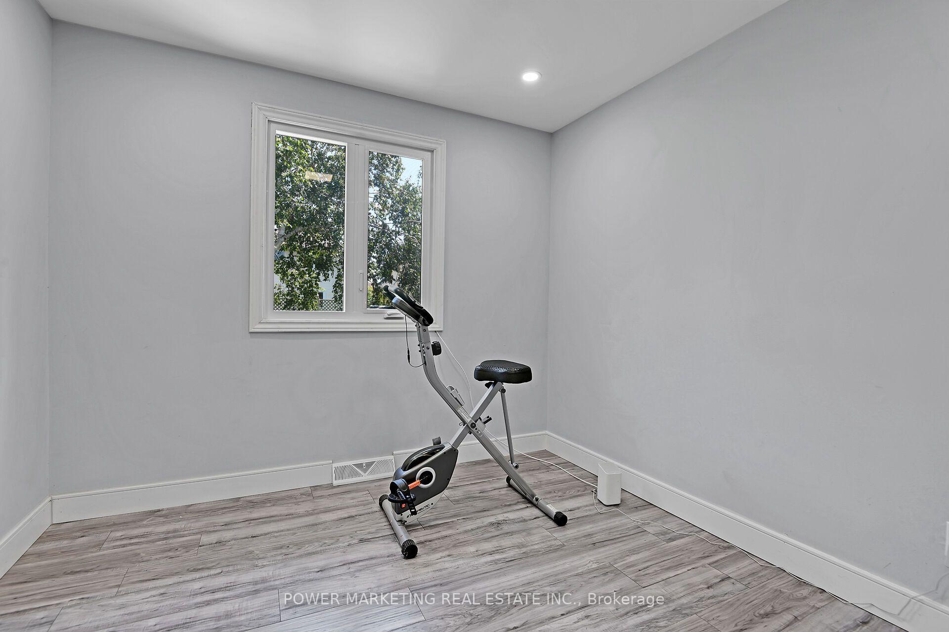 Photo 21 of Unit A, 35 Tauvette Street, Ottawa, Blackburn Hamlet — HOMEH