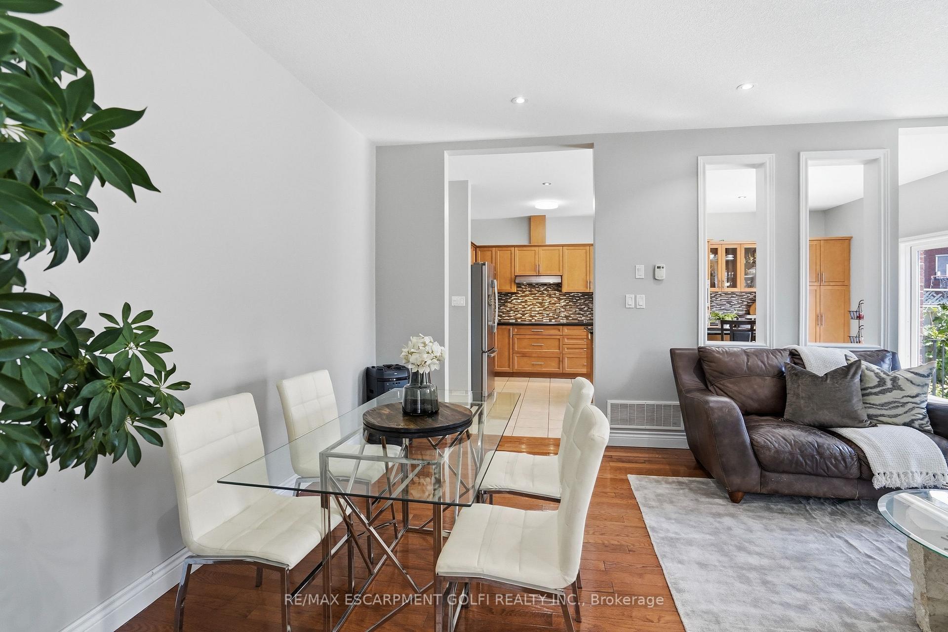 Photo 7 of 471 Old Mud Street, Hamilton, Stoney Creek — HOMEH