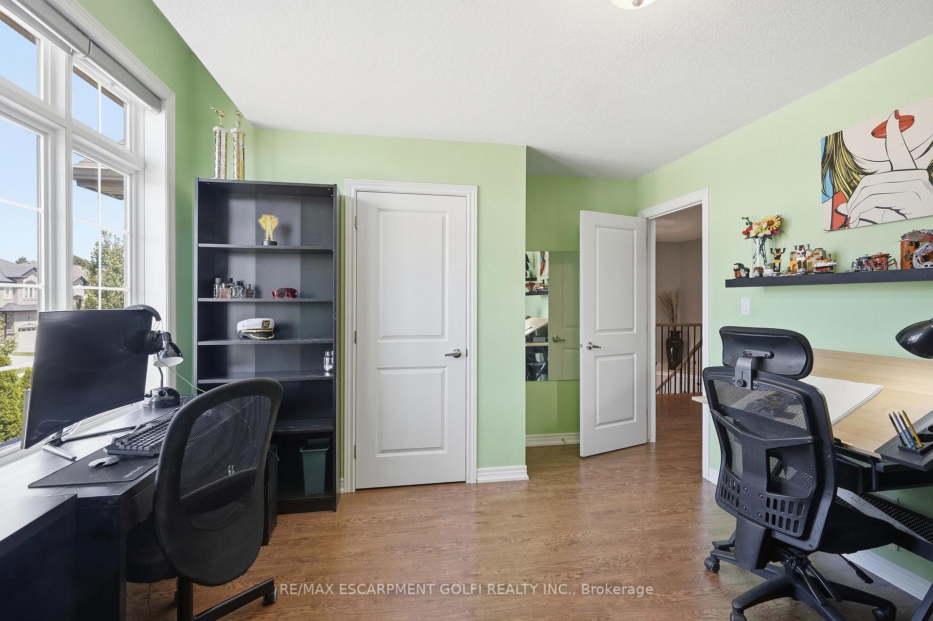 Photo 17 of 471 Old Mud Street, Hamilton, Stoney Creek — HOMEH