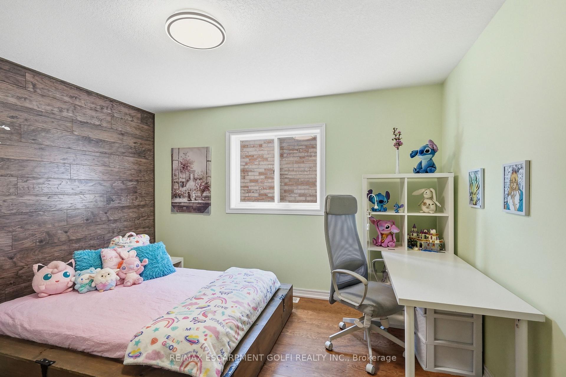 Photo 18 of 471 Old Mud Street, Hamilton, Stoney Creek — HOMEH