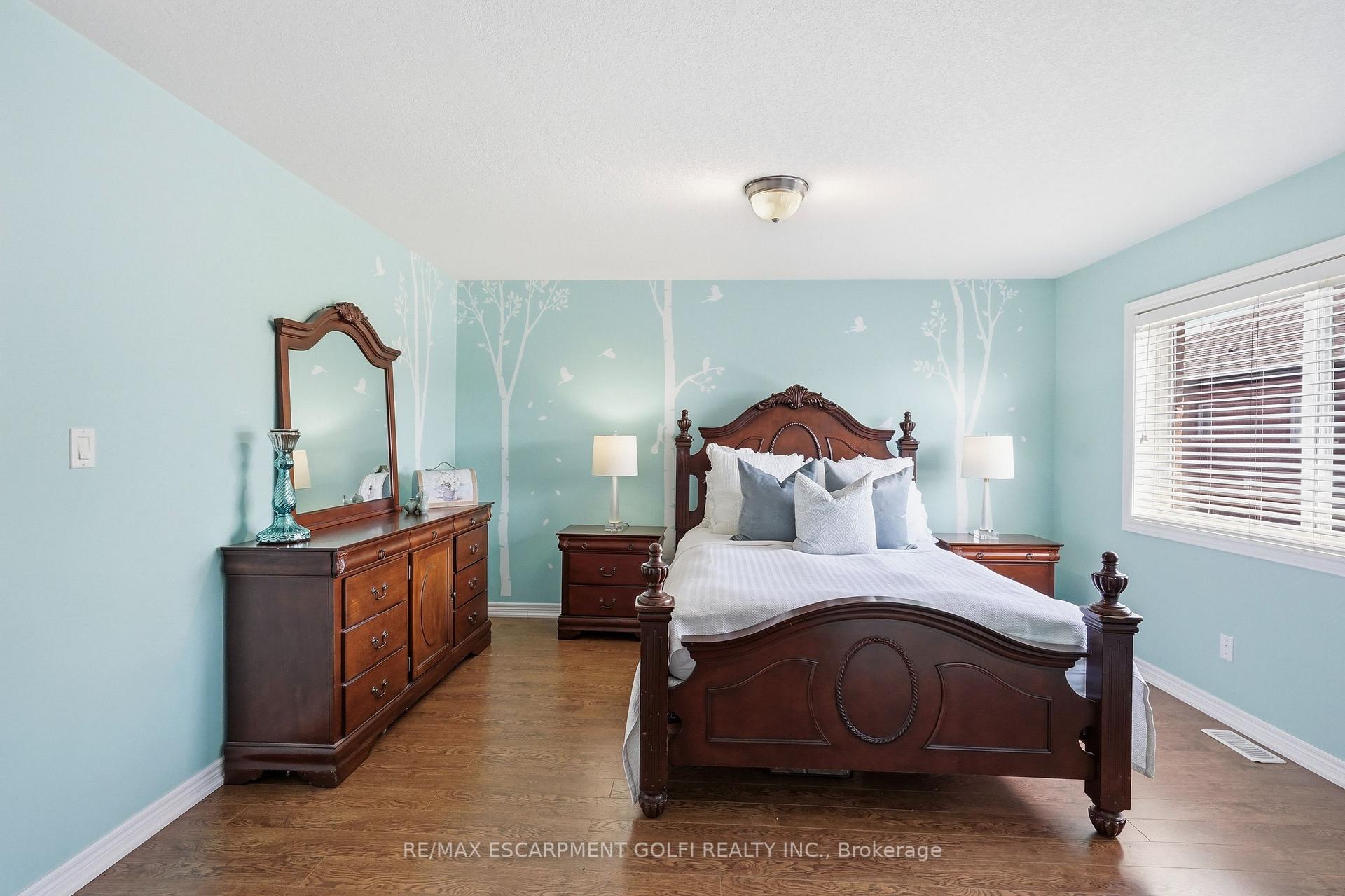 Photo 20 of 471 Old Mud Street, Hamilton, Stoney Creek — HOMEH
