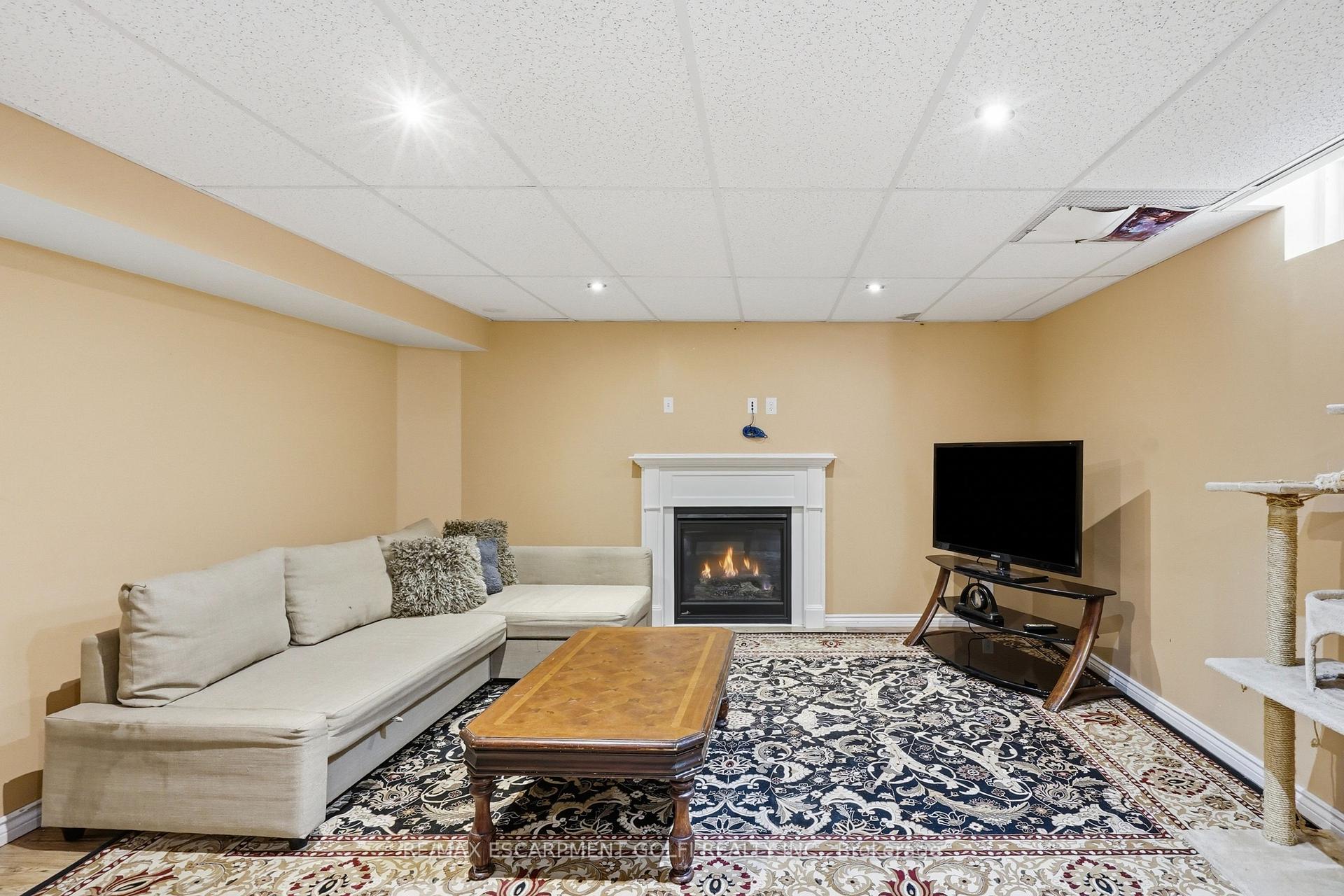 Photo 24 of 471 Old Mud Street, Hamilton, Stoney Creek — HOMEH