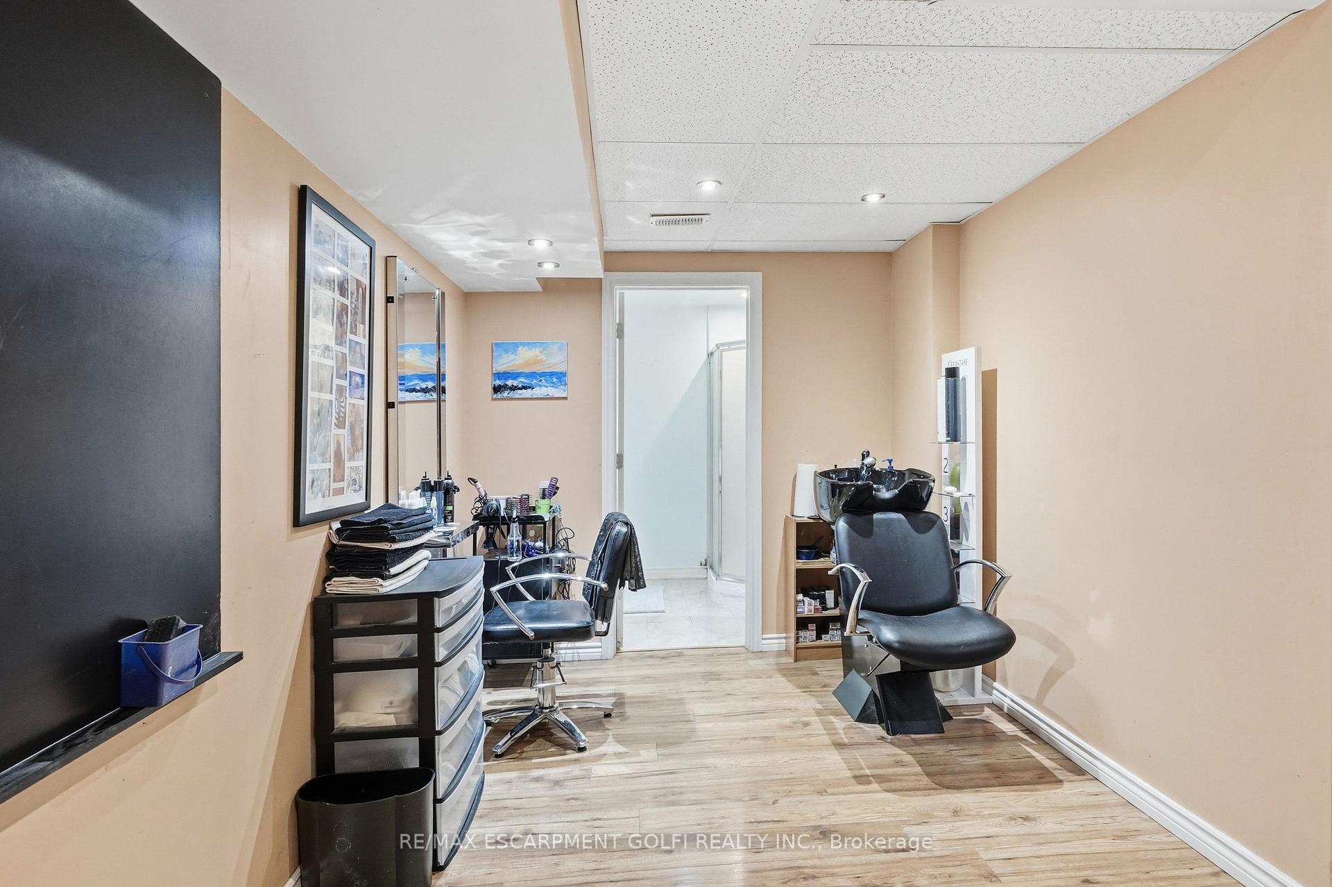 Photo 26 of 471 Old Mud Street, Hamilton, Stoney Creek — HOMEH