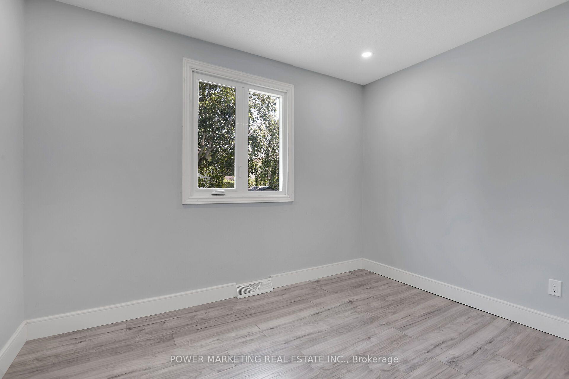 Photo 23 of 35 Tauvette Street, Ottawa, Blackburn Hamlet — HOMEH
