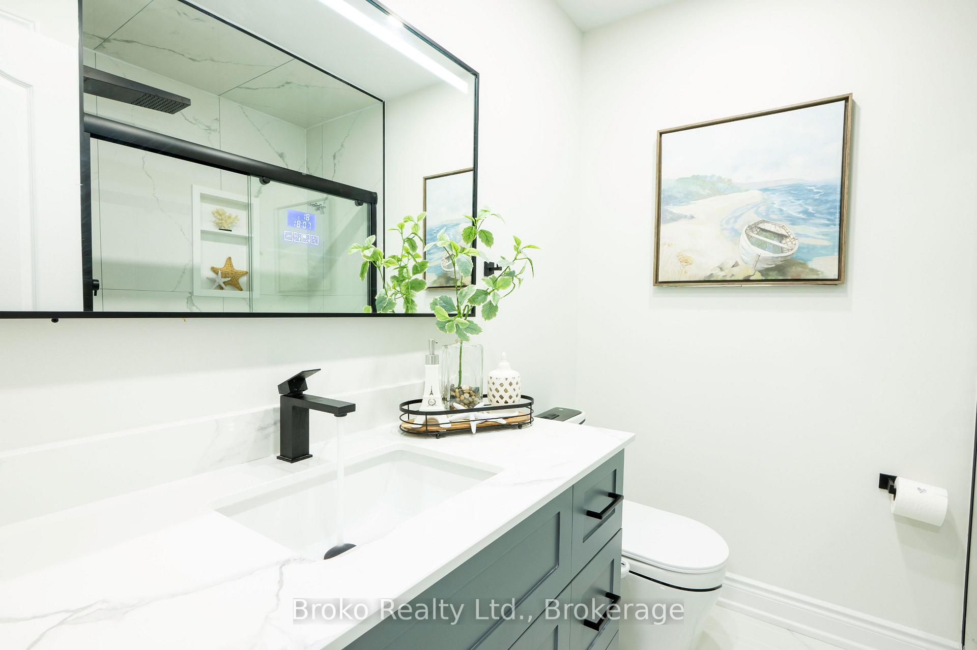 Photo 30 of Unit 4, 2360 Parkhaven Boulevard, Oakville, River Oaks — HOMEH
