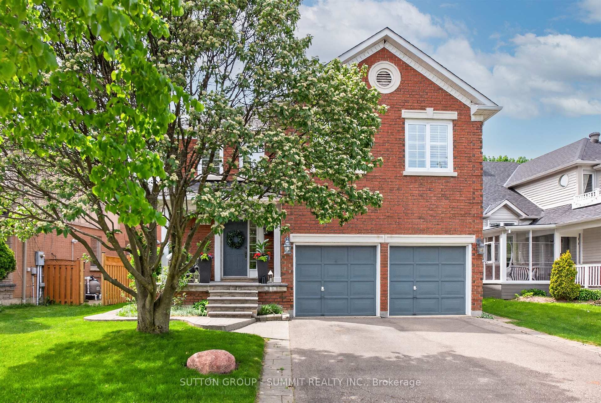 Photo 2 of 5308 Middlebury Drive, Mississauga, Central Erin Mills — HOMEH