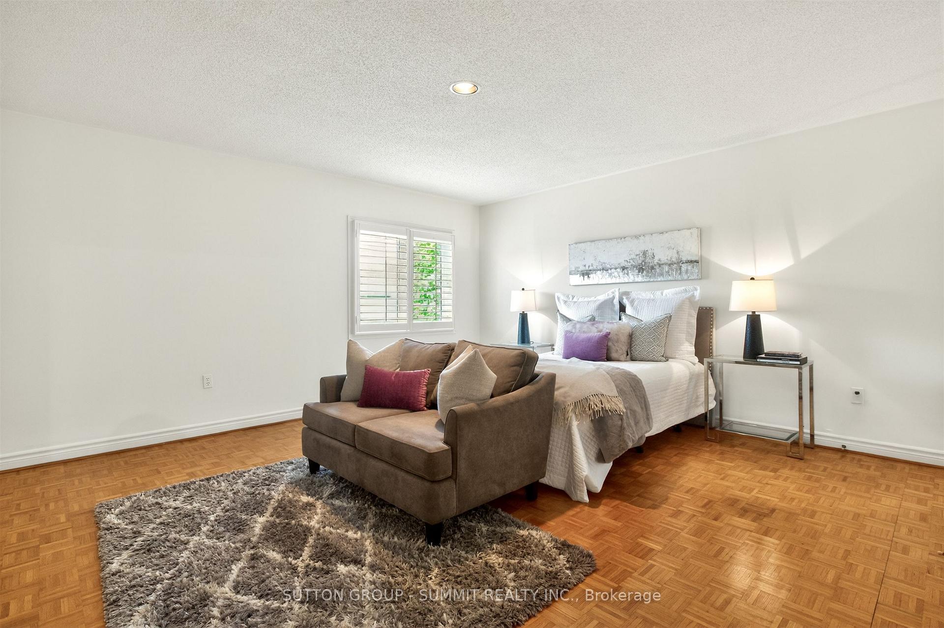 Photo 33 of 5308 Middlebury Drive, Mississauga, Central Erin Mills — HOMEH