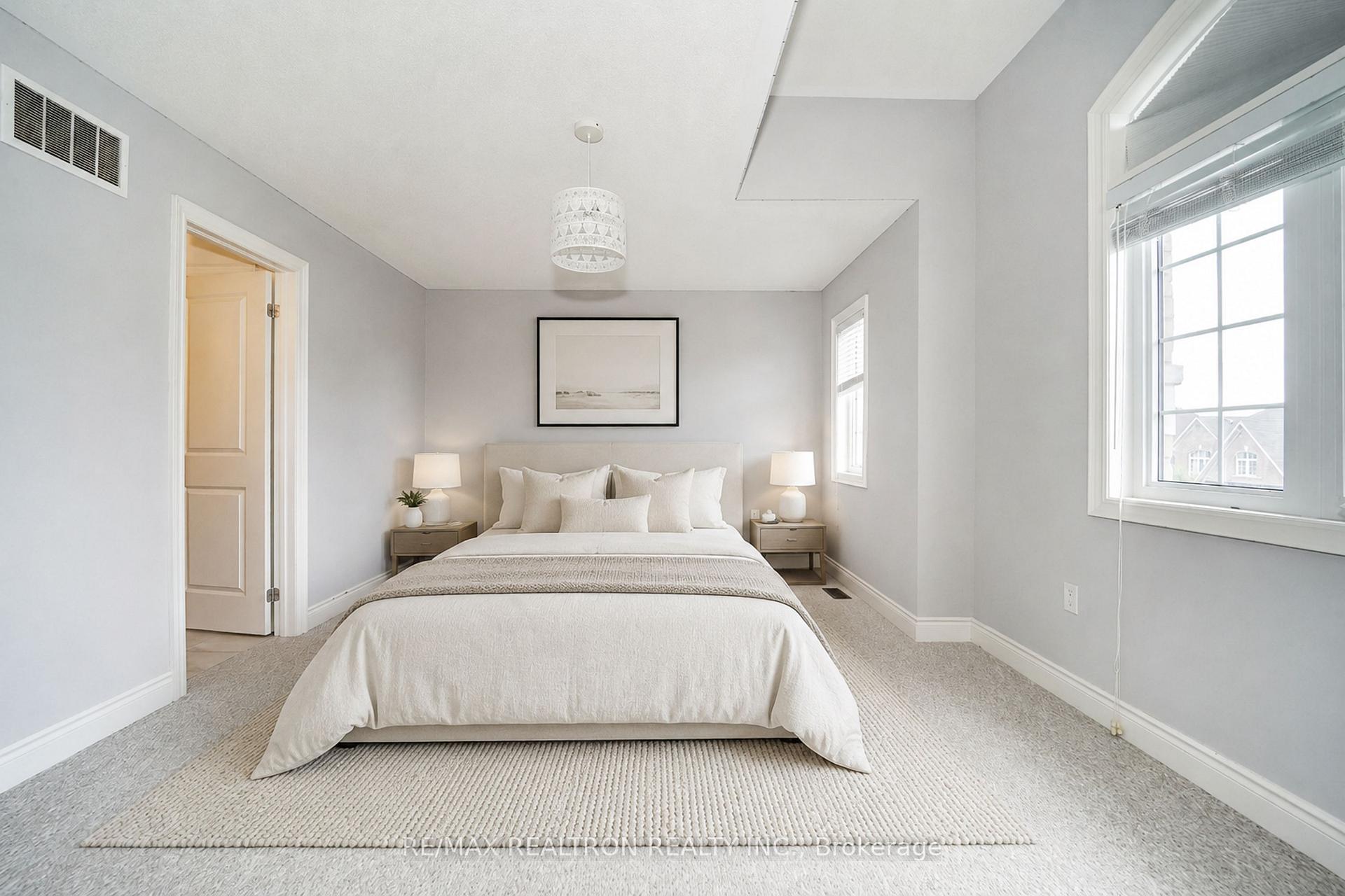 Photo 15 of 219 Lyle Drive, Clarington, Bowmanville — HOMEH