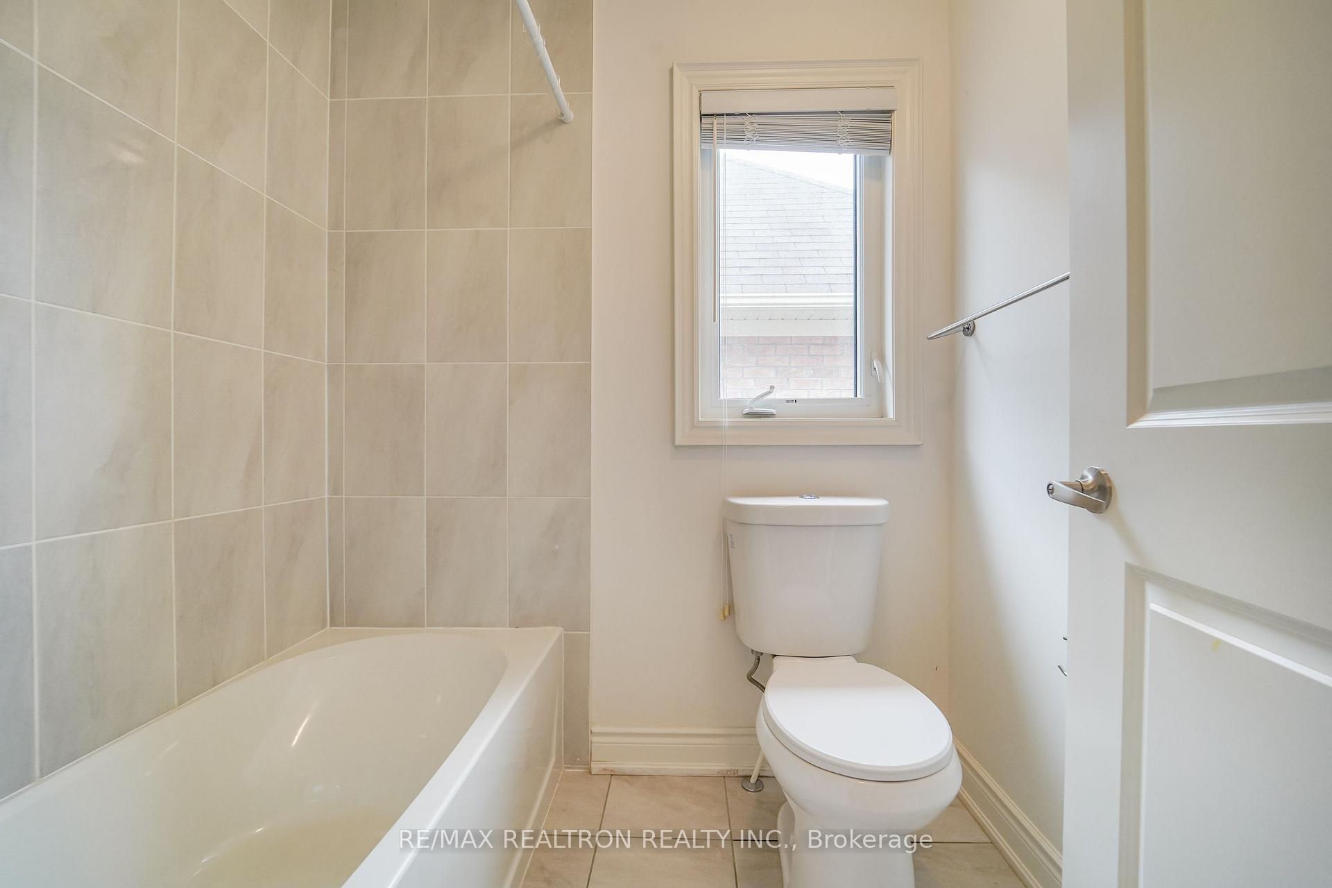 Photo 22 of 219 Lyle Drive, Clarington, Bowmanville — HOMEH