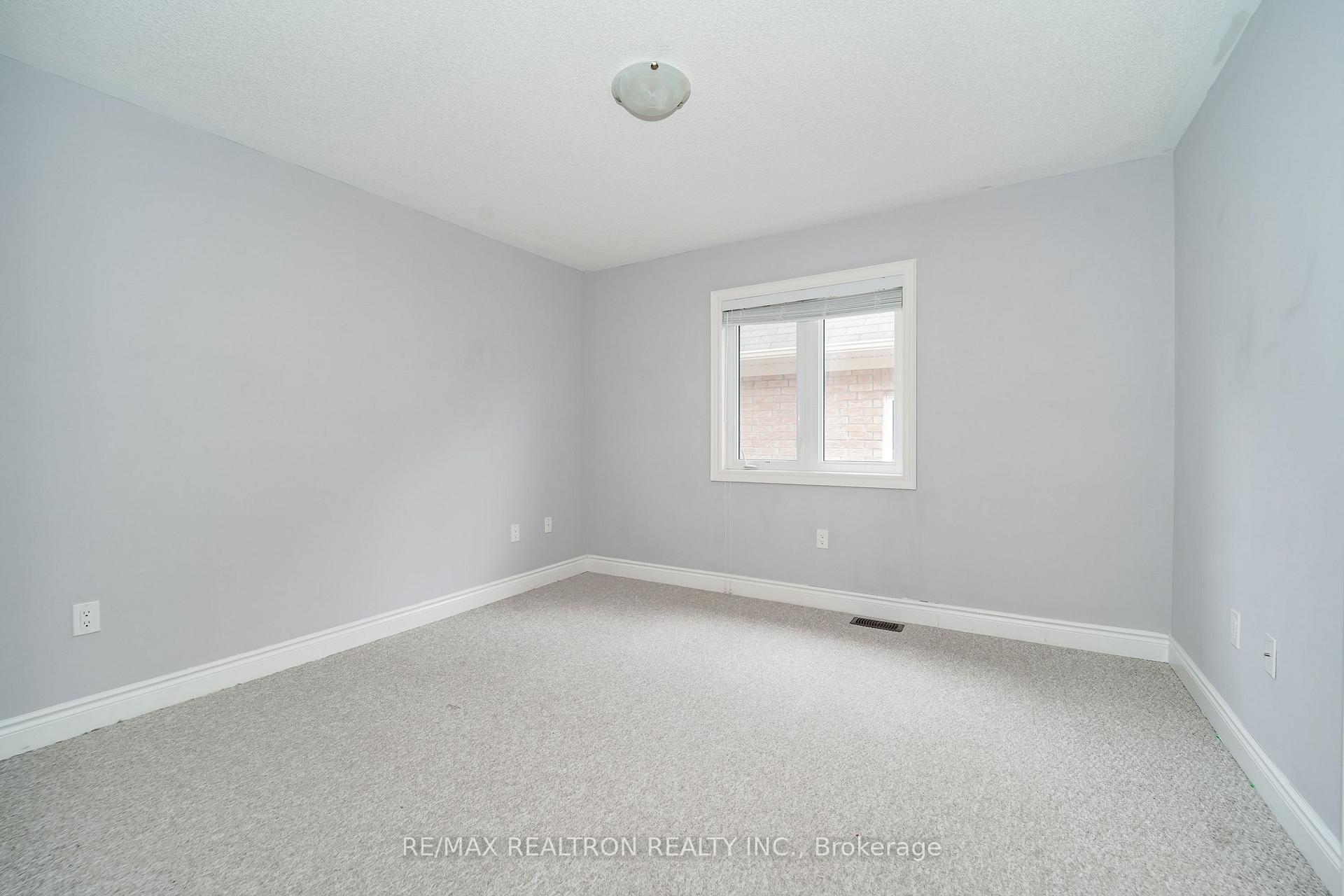 Photo 24 of 219 Lyle Drive, Clarington, Bowmanville — HOMEH